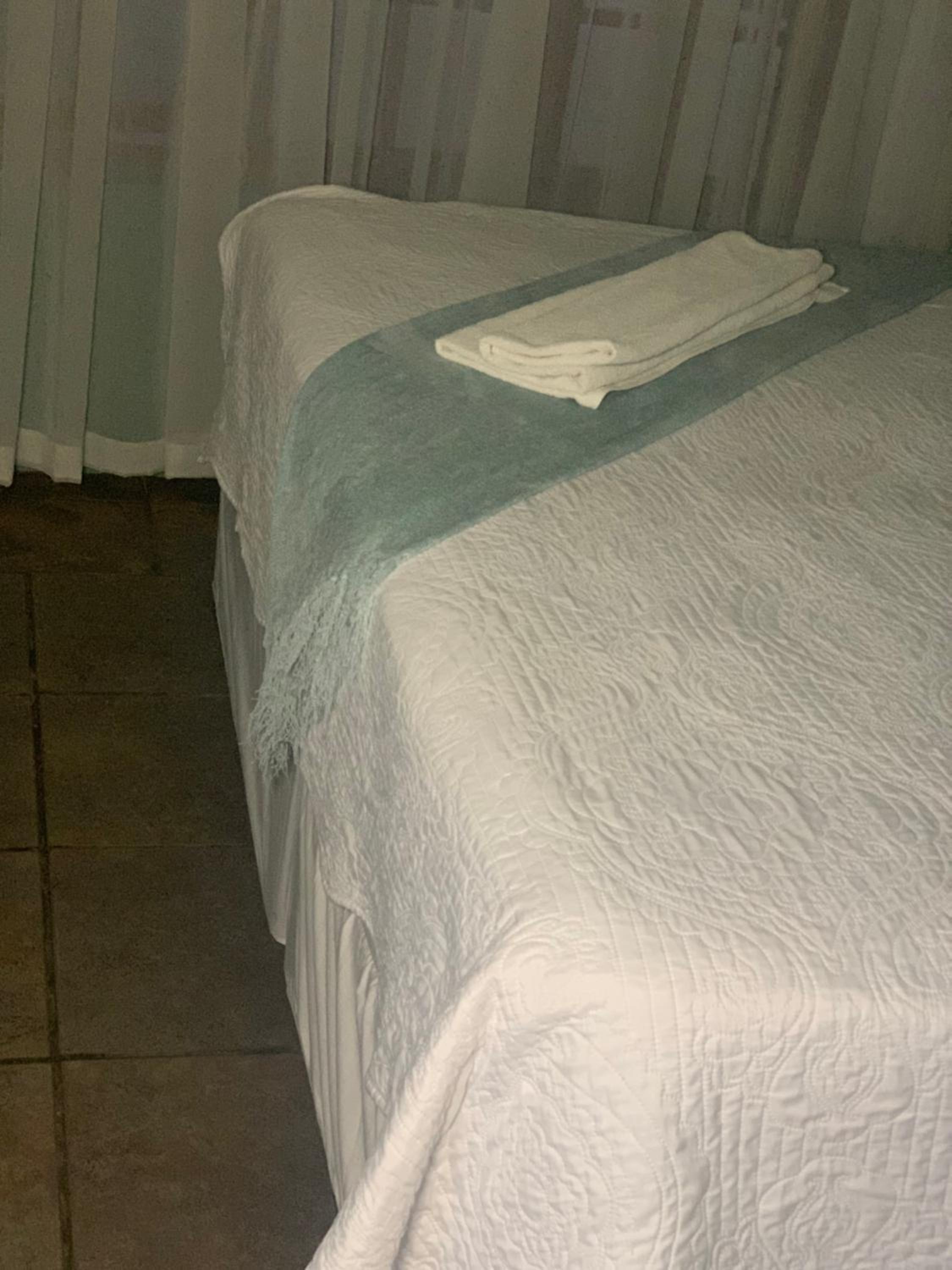 Deluxe Double or Twin Room - Photo 4