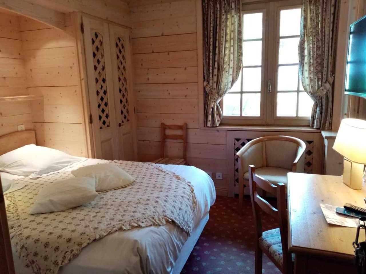 Economy Double Room photo 3