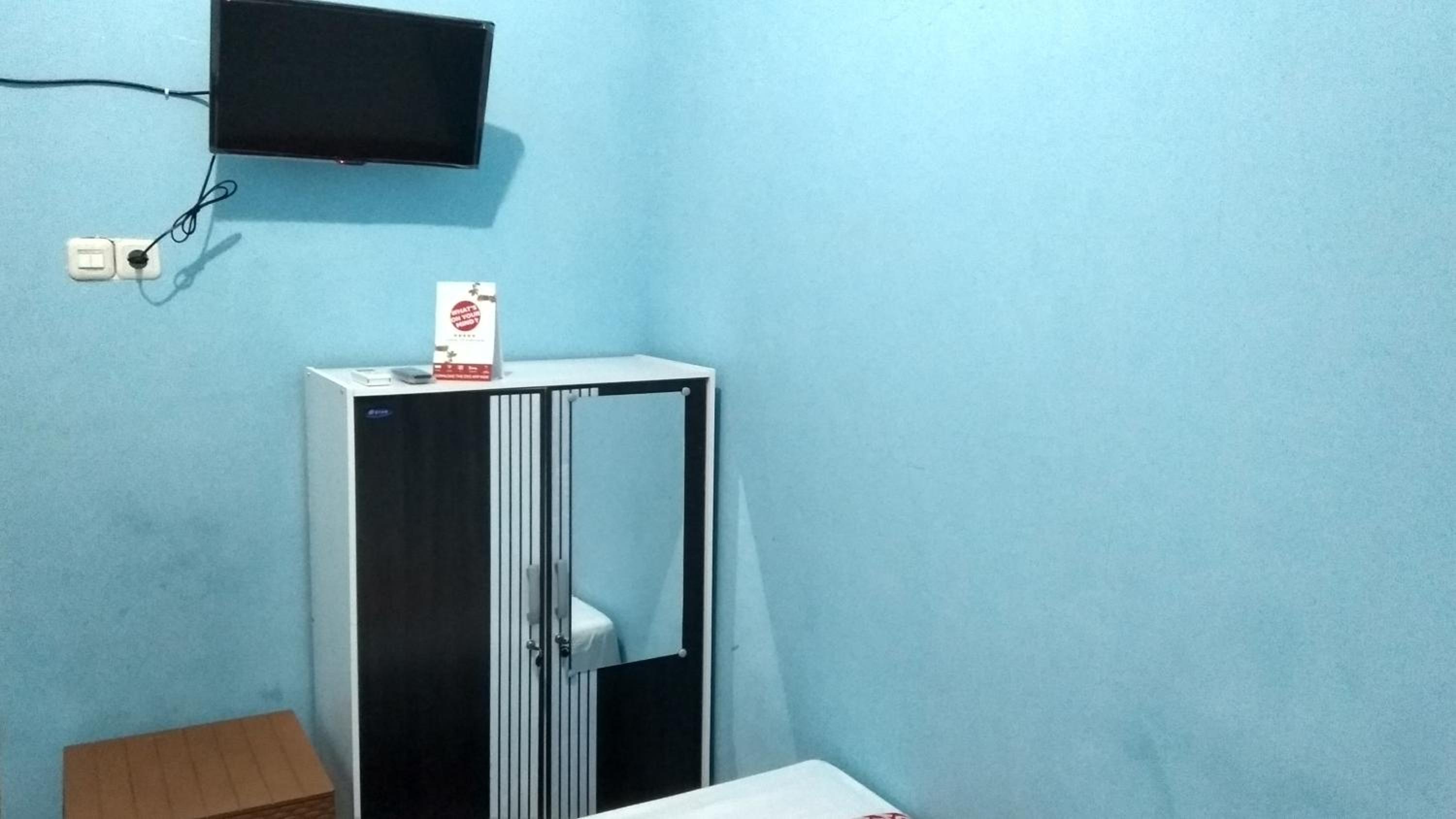 Standard Double Room - Photo 3