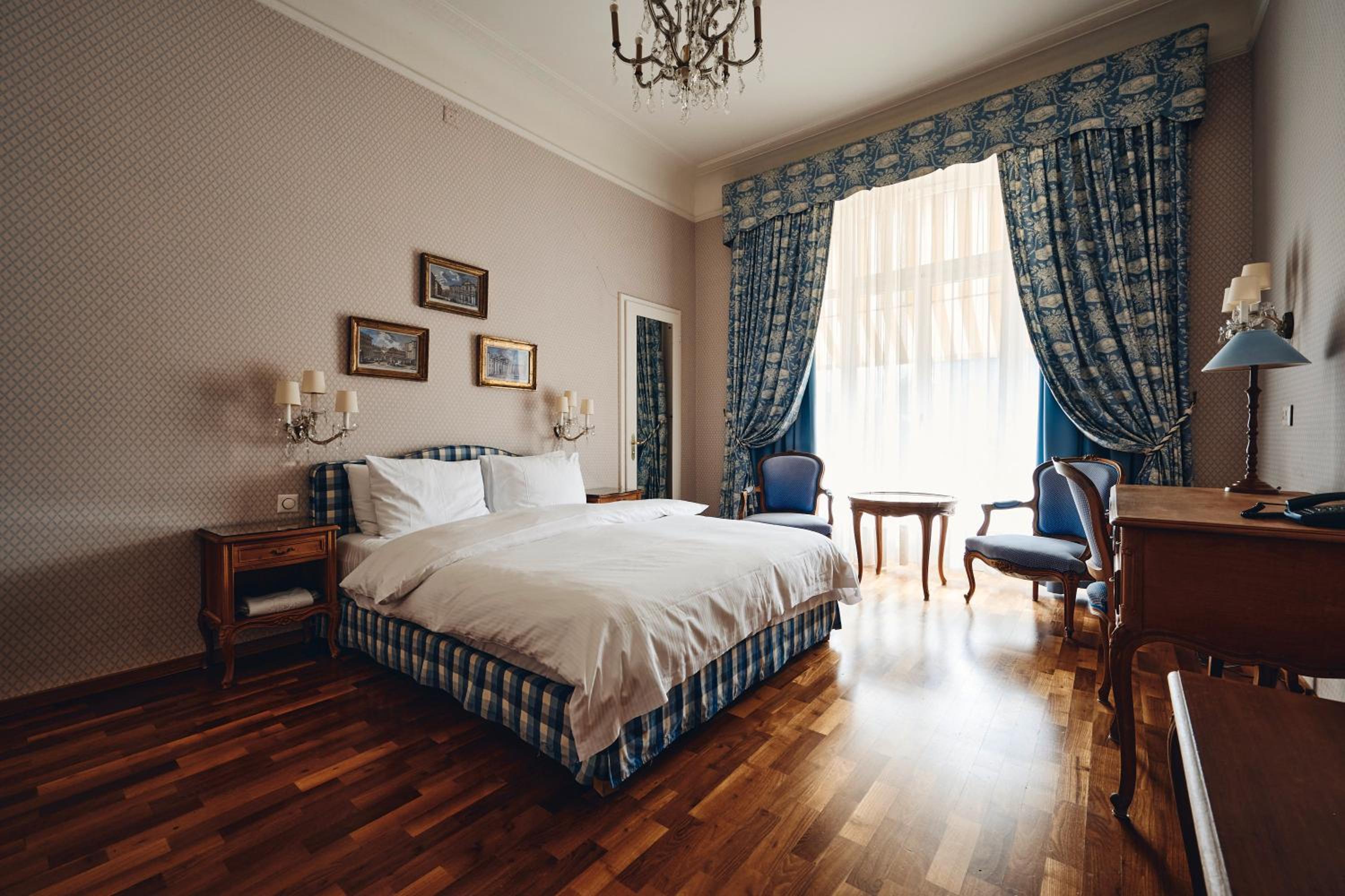Superior Double Room - Photo 10