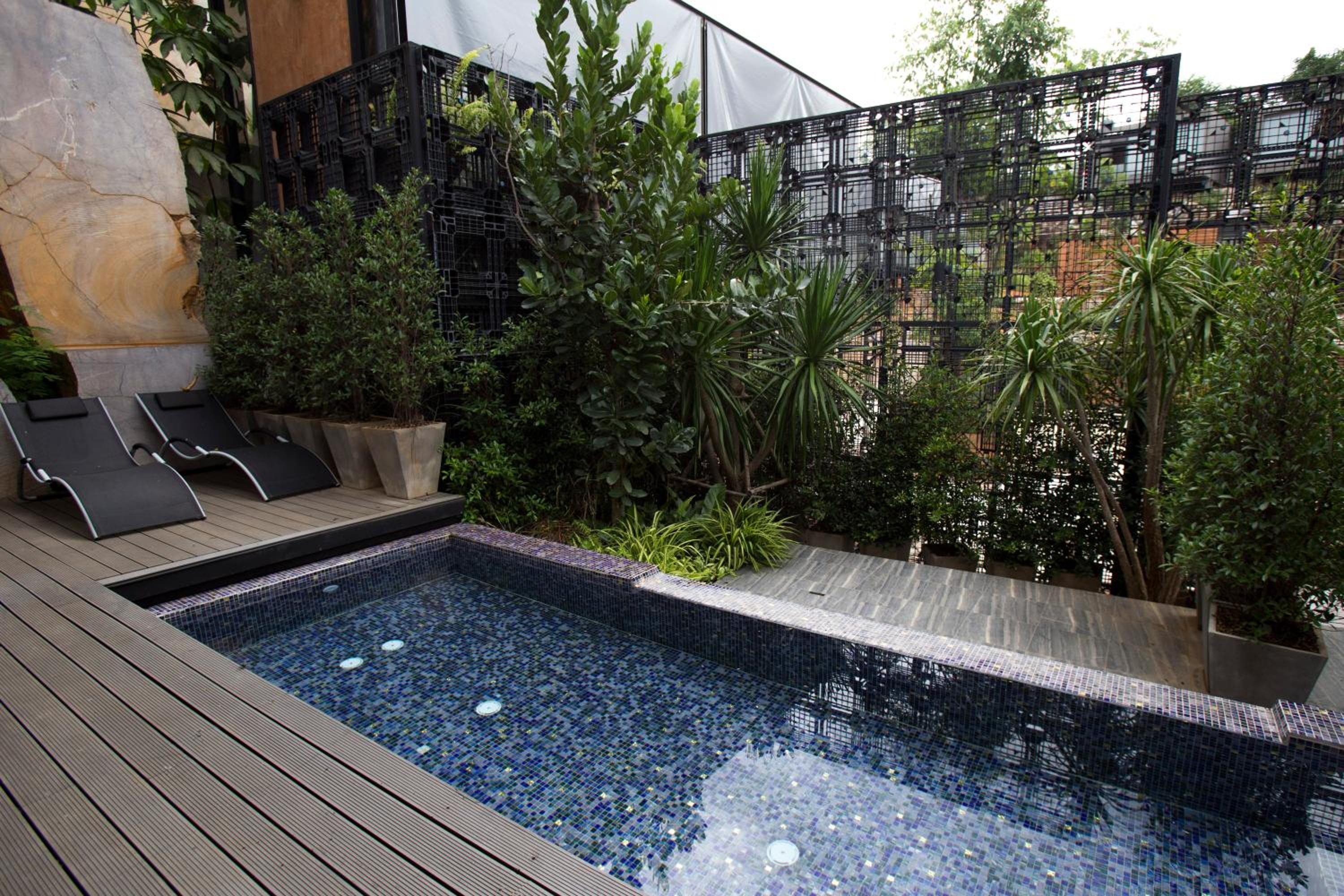 Villa with Private Pool - Photo 2