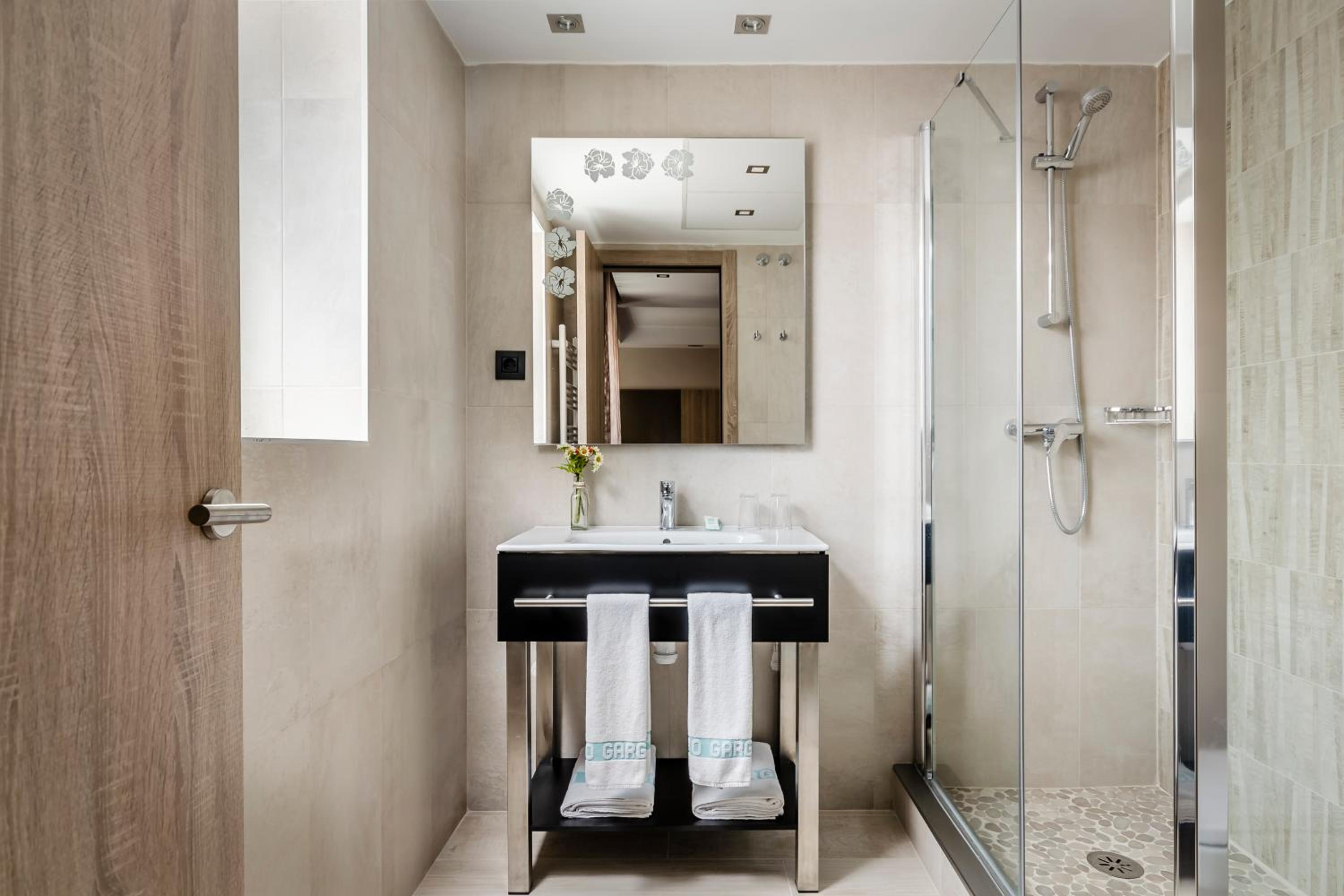 Triple Room - Photo 2