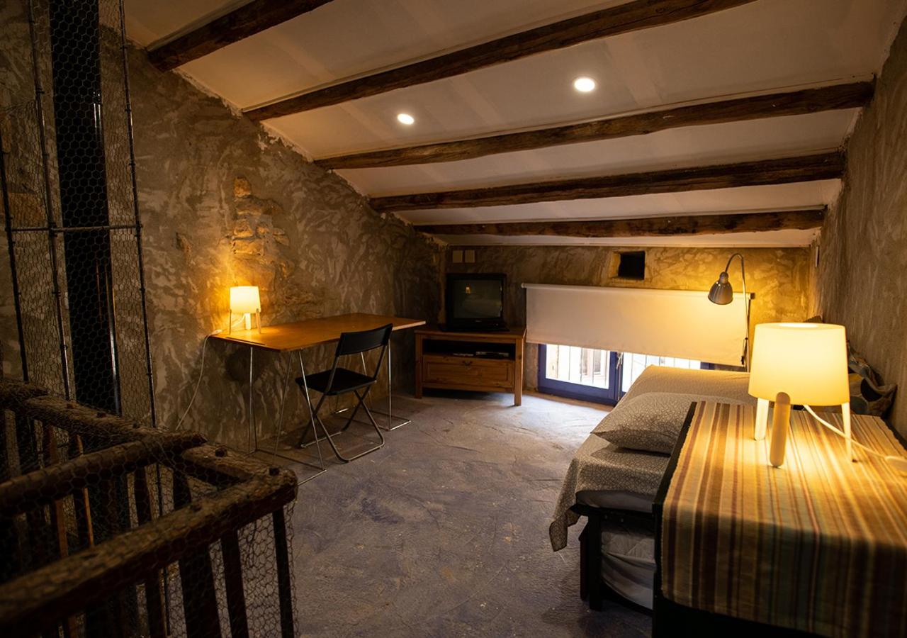 Four-Bedroom House photo 2