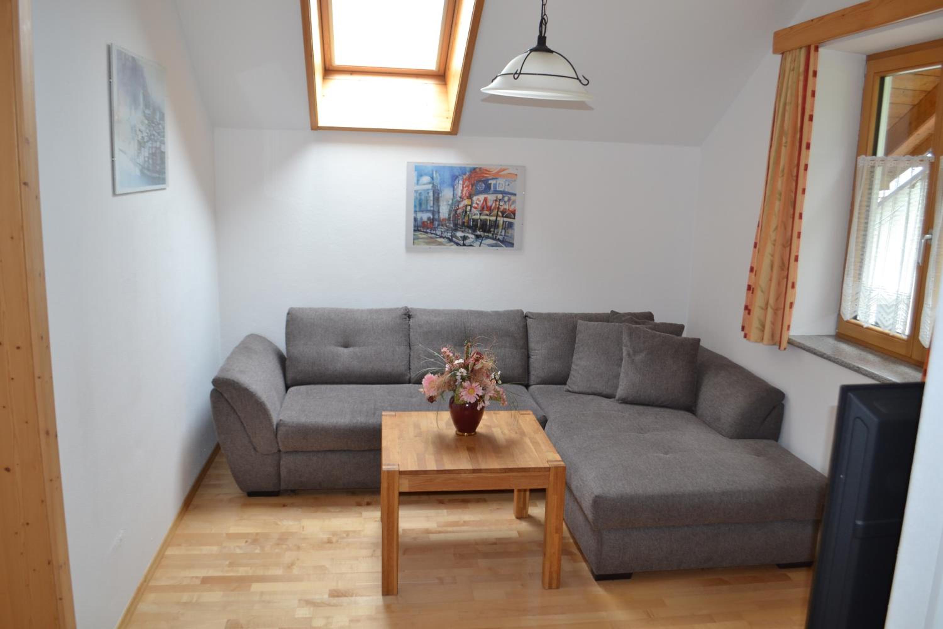 Apartment photo 3