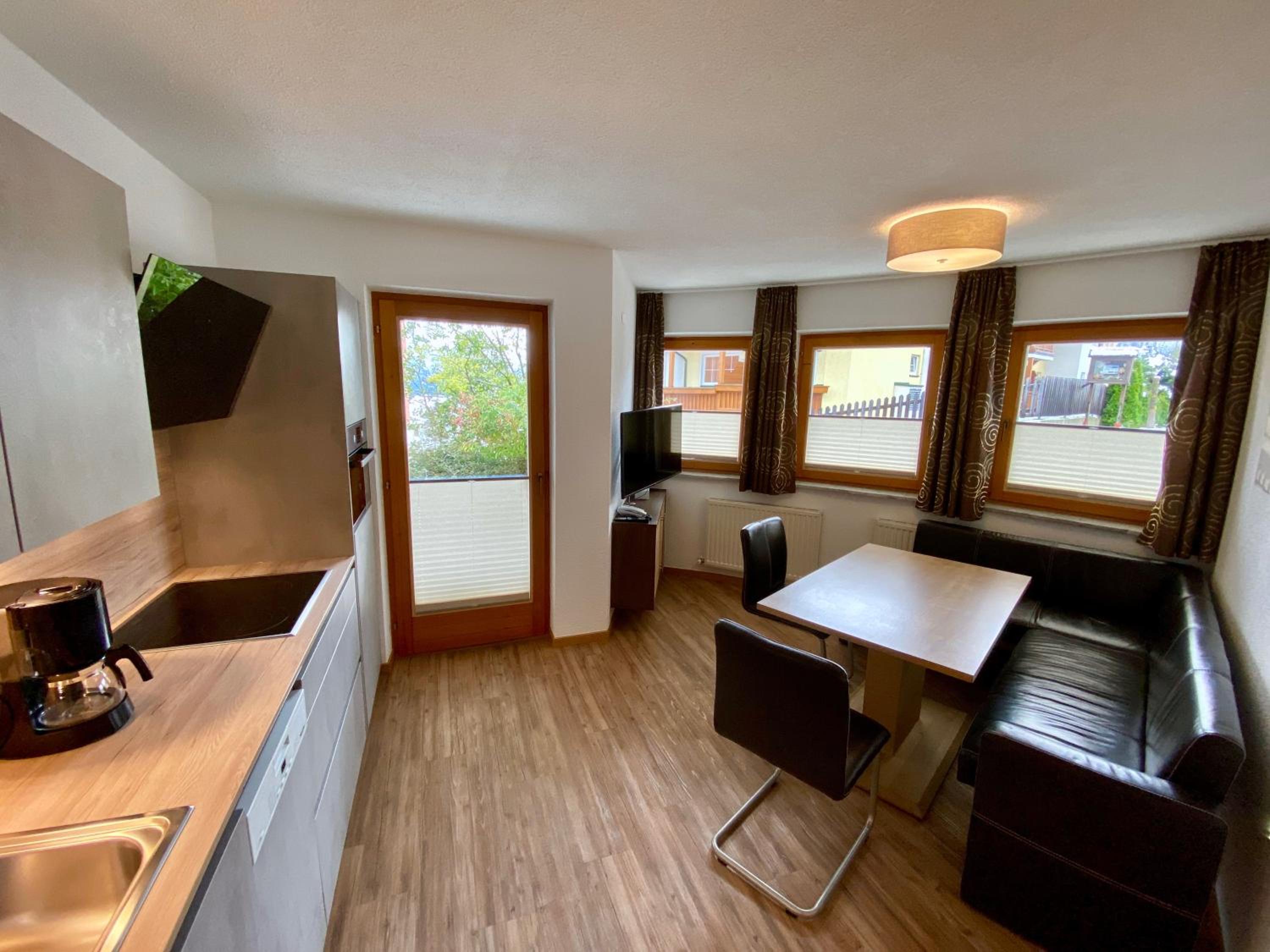 Apartment with Terrace photo 1