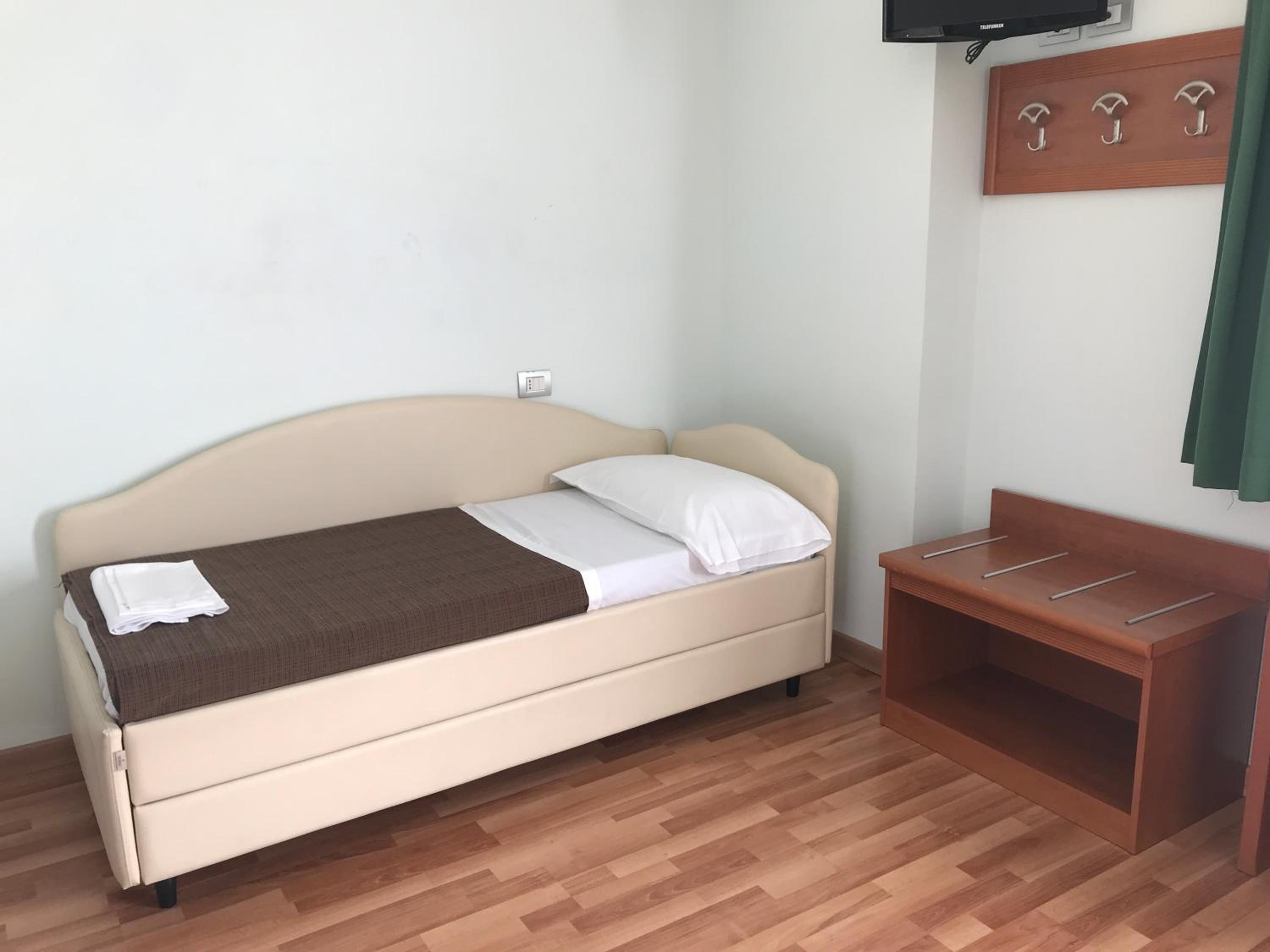 Quadruple Room photo 2