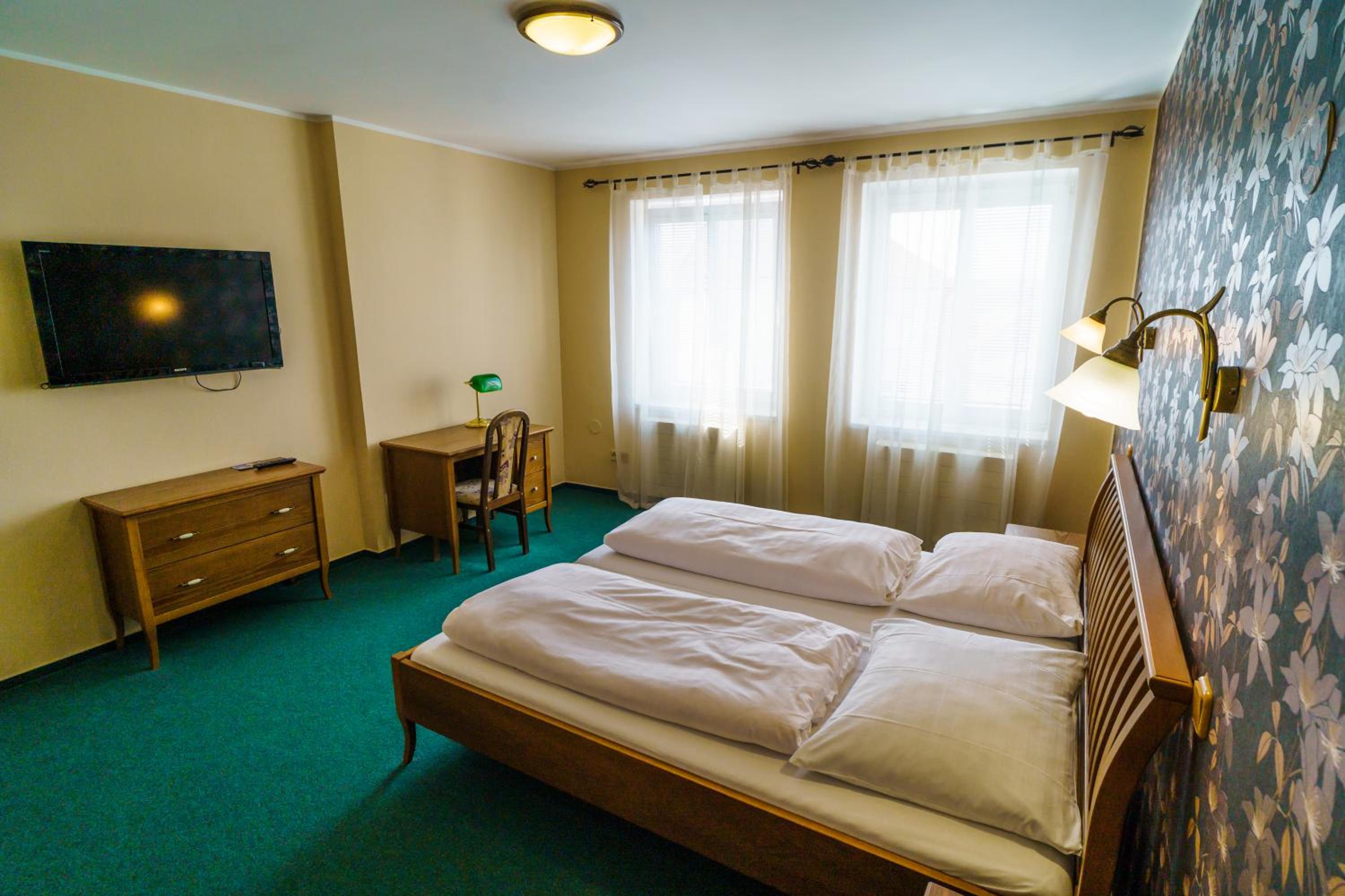 Double Room - Photo 1