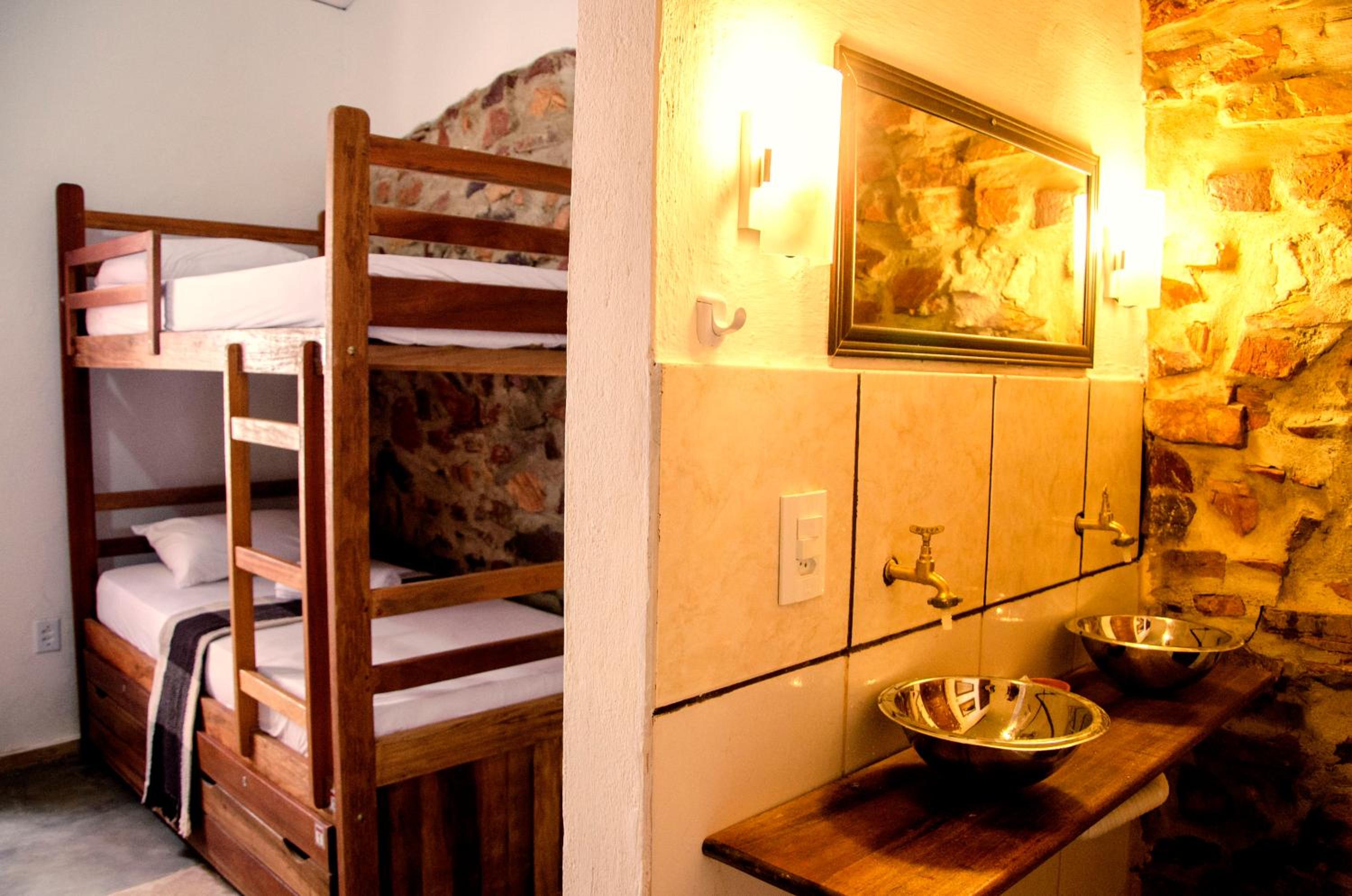 Bed in 10-Bed Female Dormitory Room photo 2