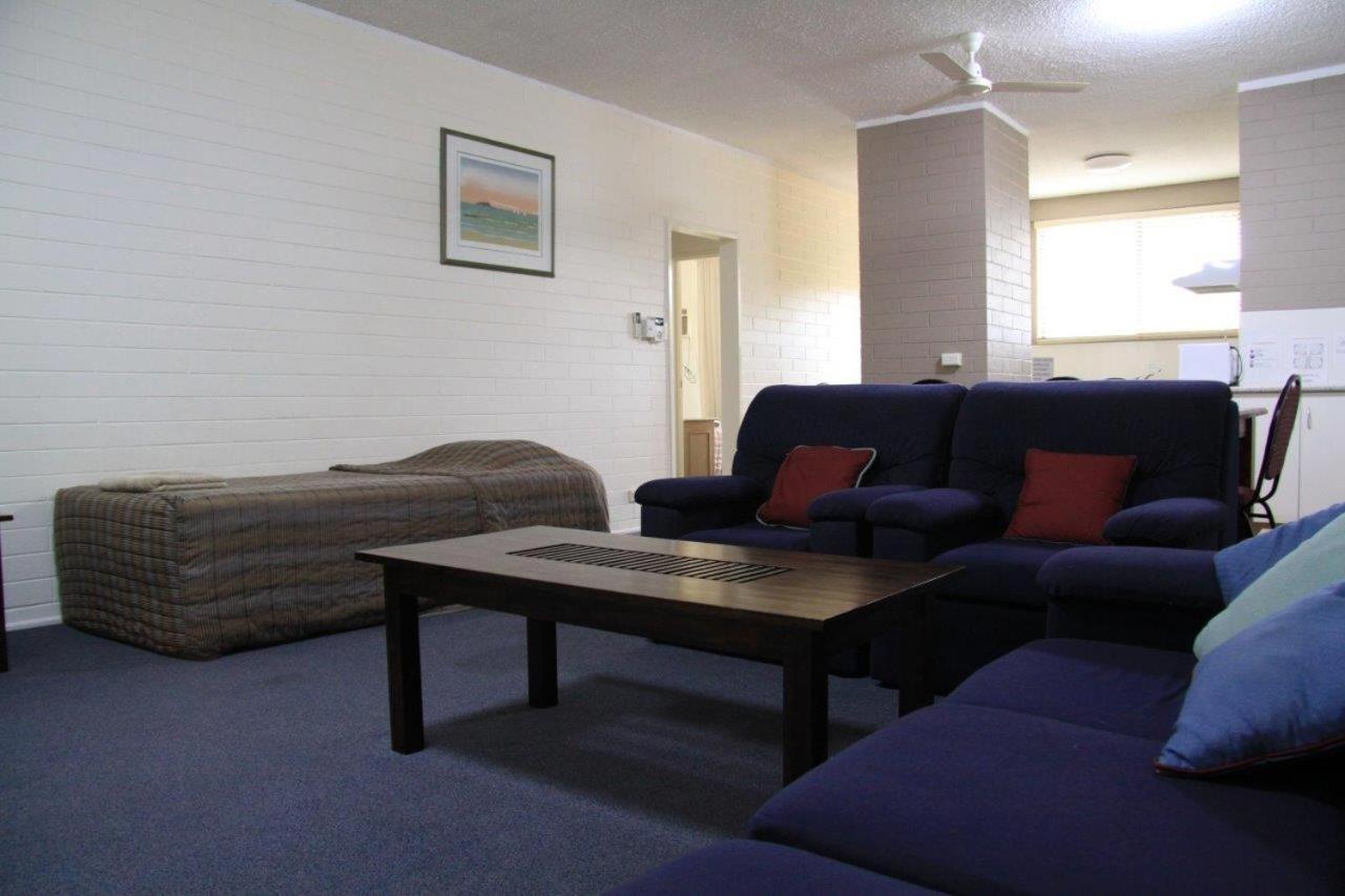 Two-Bedroom Apartment 3 photo 2