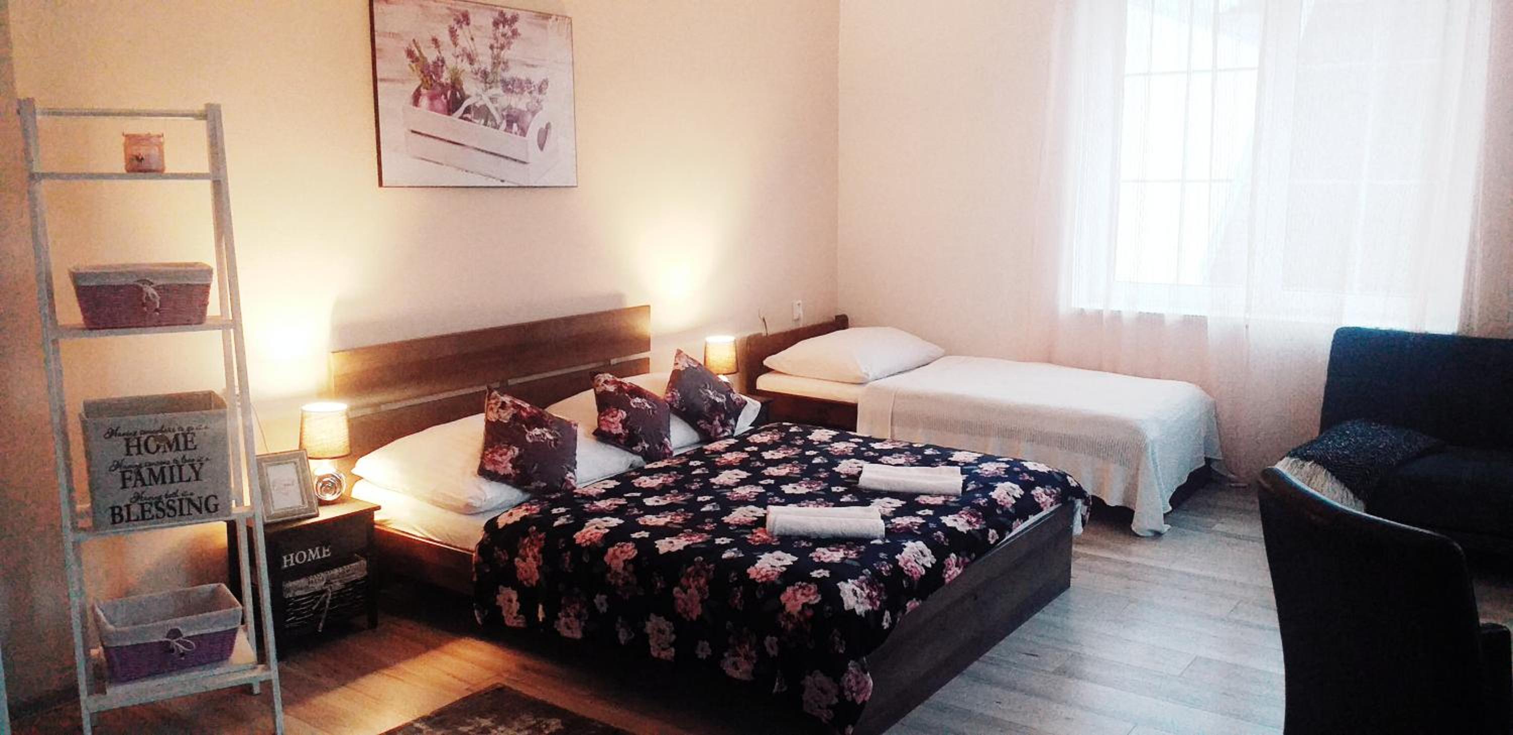 Comfort Quadruple Room - Photo 4