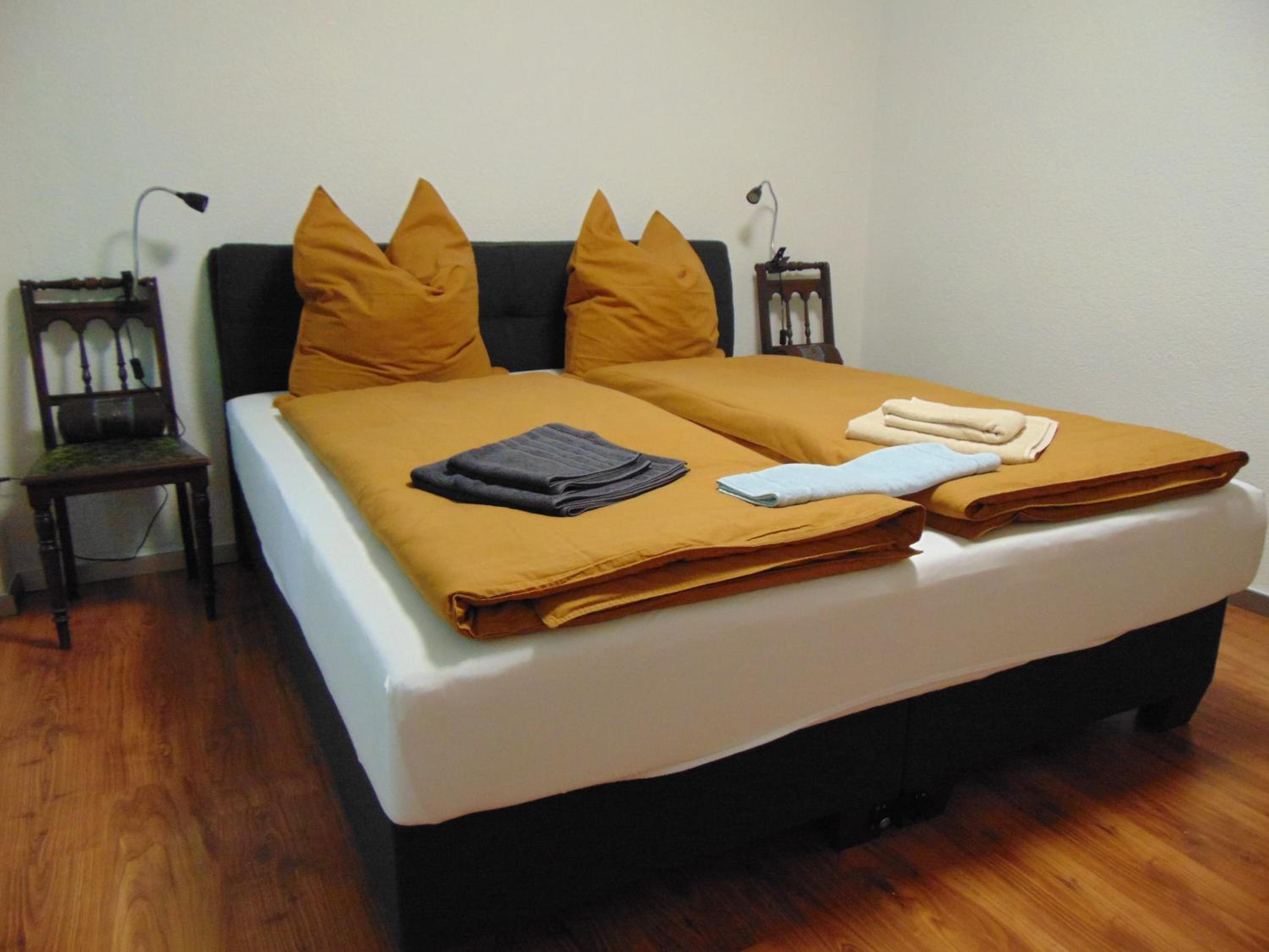 One-Bedroom Apartment photo 1