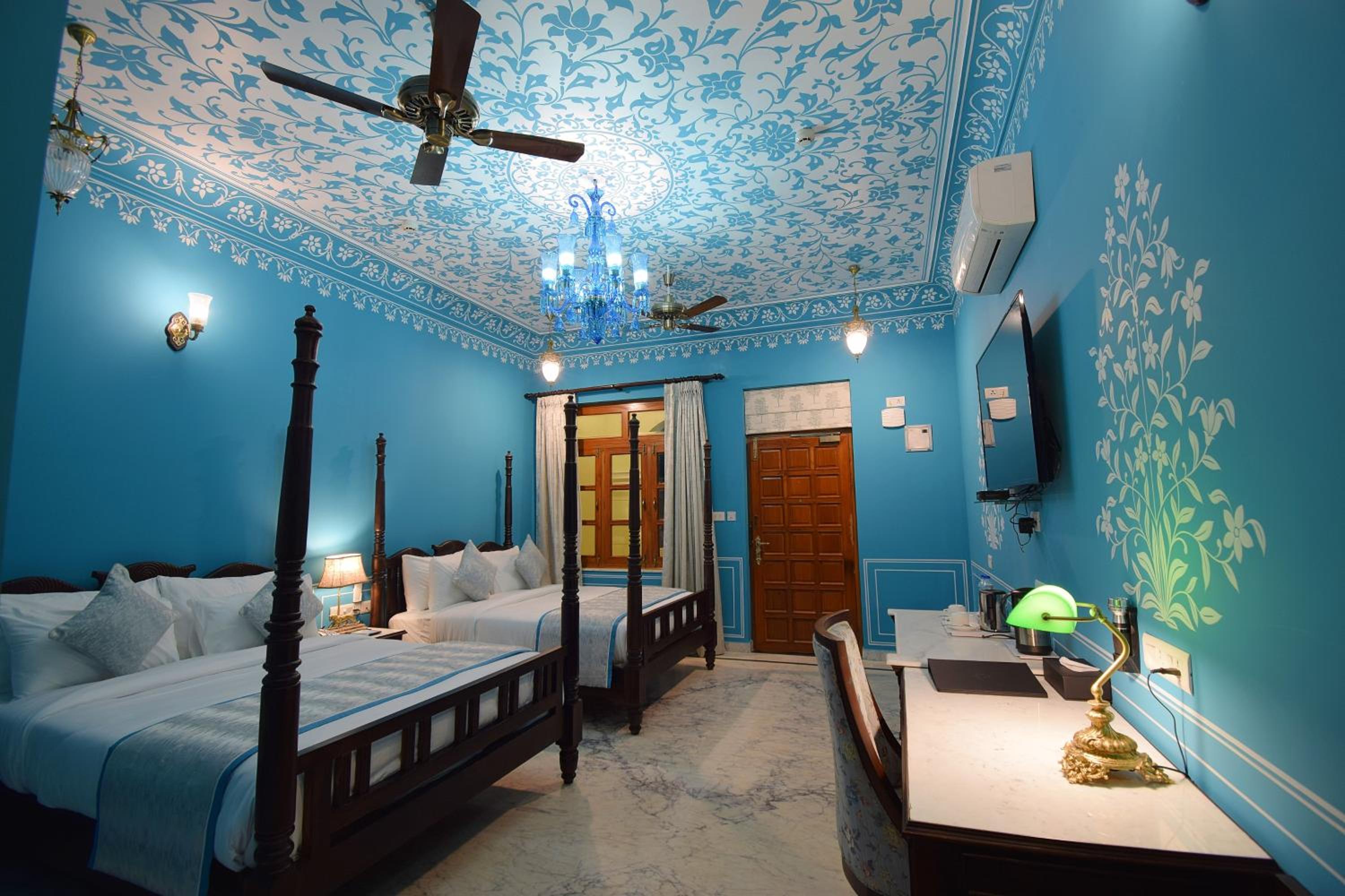 Deluxe Suite: Complimentary use of swimming pool, kids stay complimentary, secure gated parking, free games, activities at the farm resort, and a dedicated travel desk to assist with local sightseeing tours & memorable travel experience - Photo 5