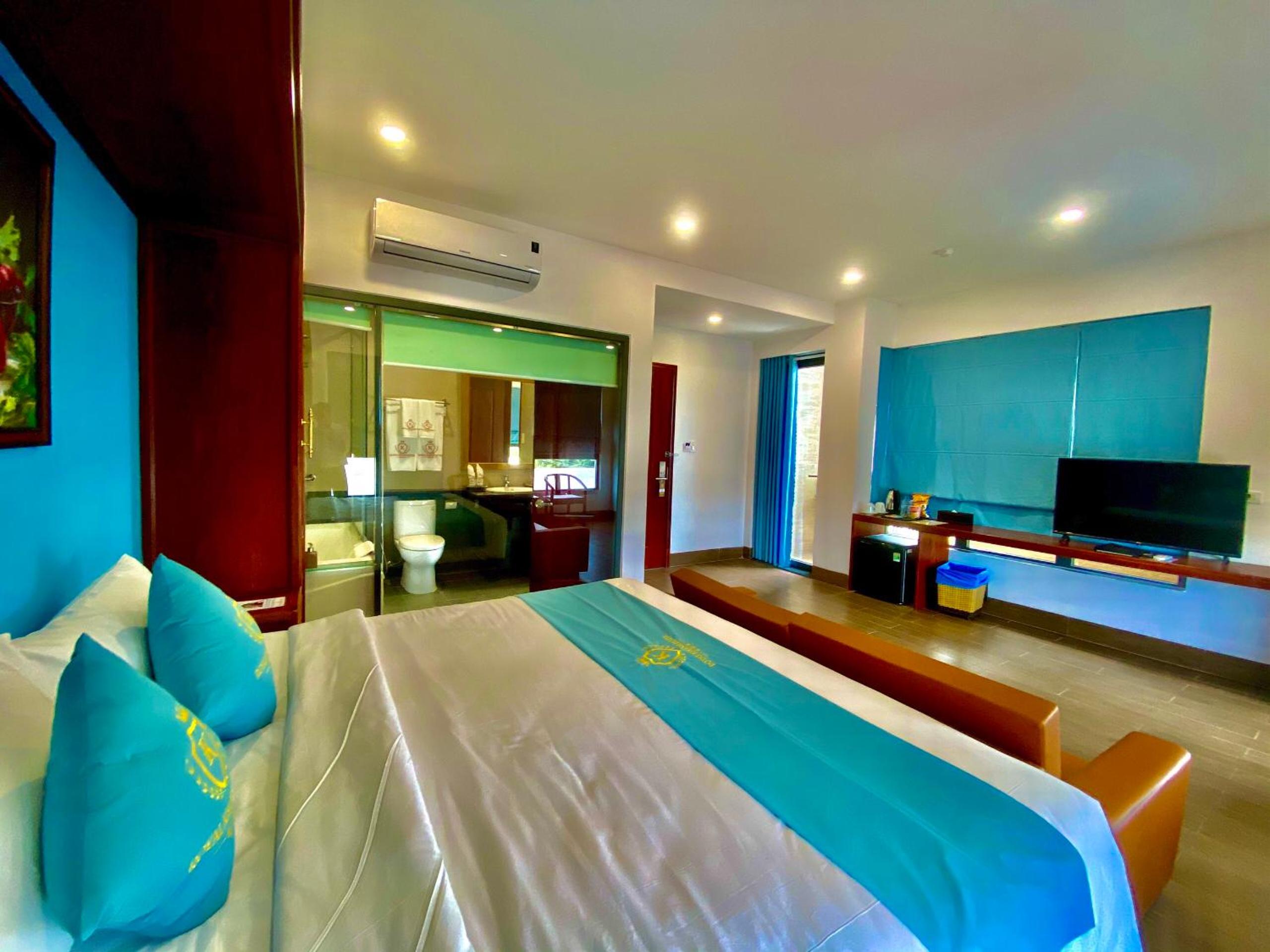 Royal Suite - Photo 10