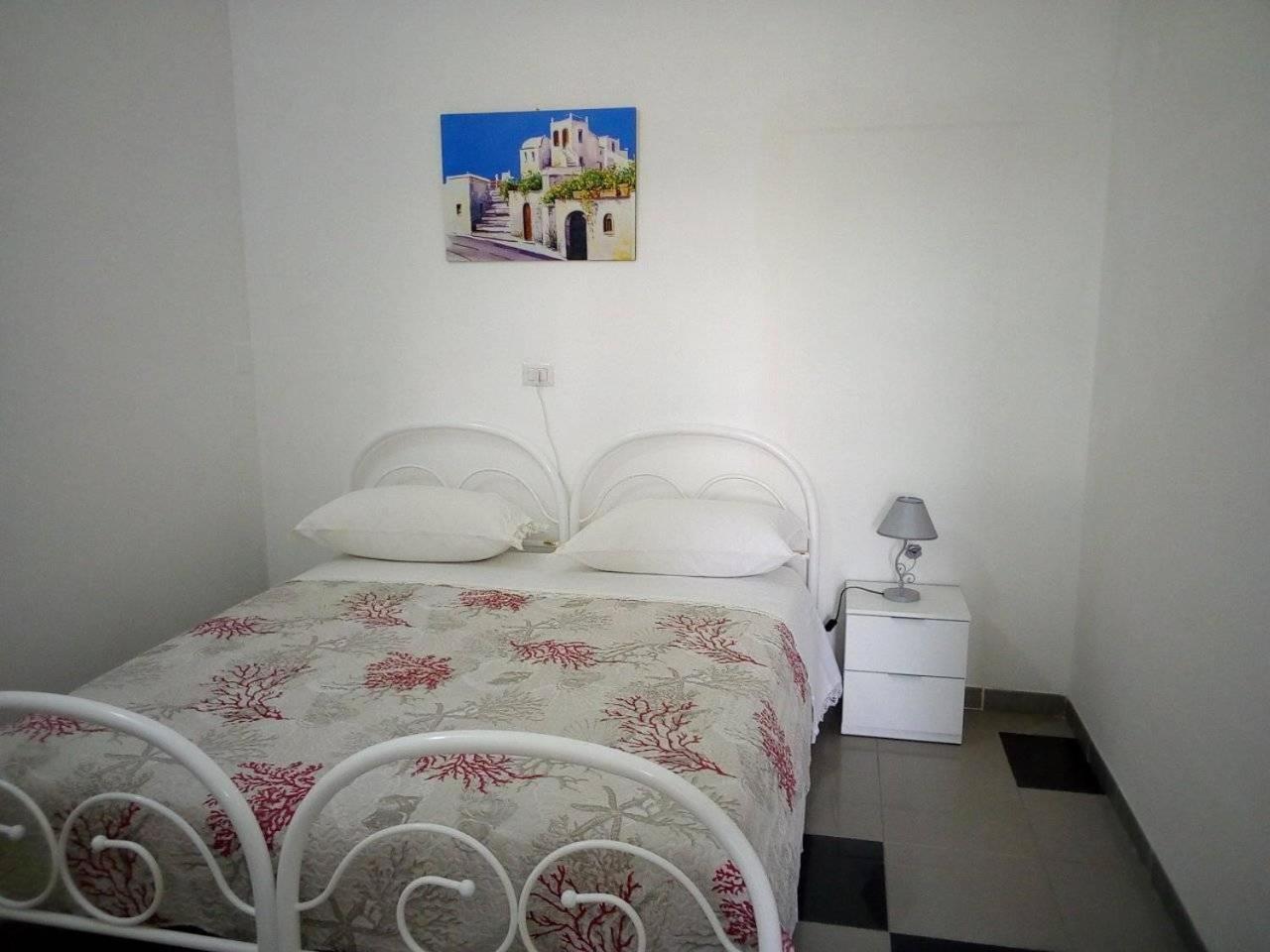 Two-Bedroom Apartment - Photo 17