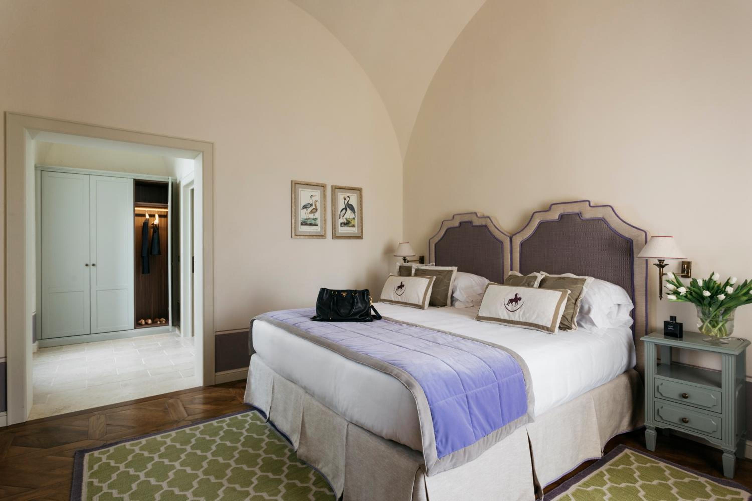Premium Deluxe Double Room - Photo 1
