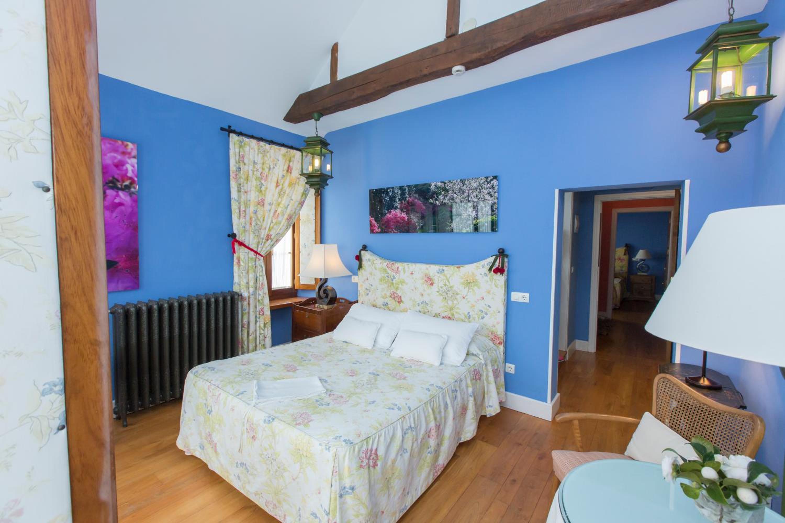Superior Double Room - Photo 2