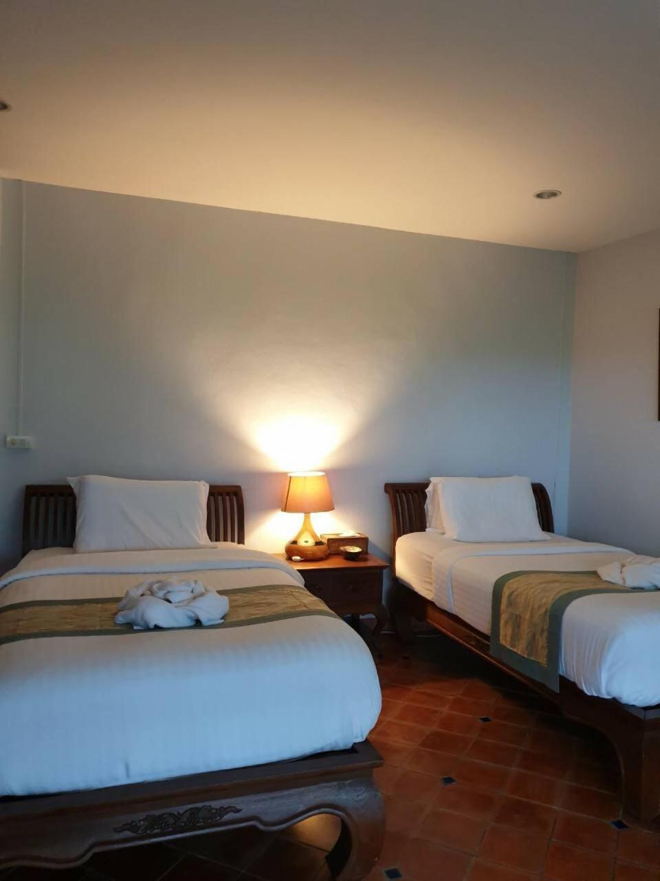 Standard Twin Room with Mountain View - Photo 1