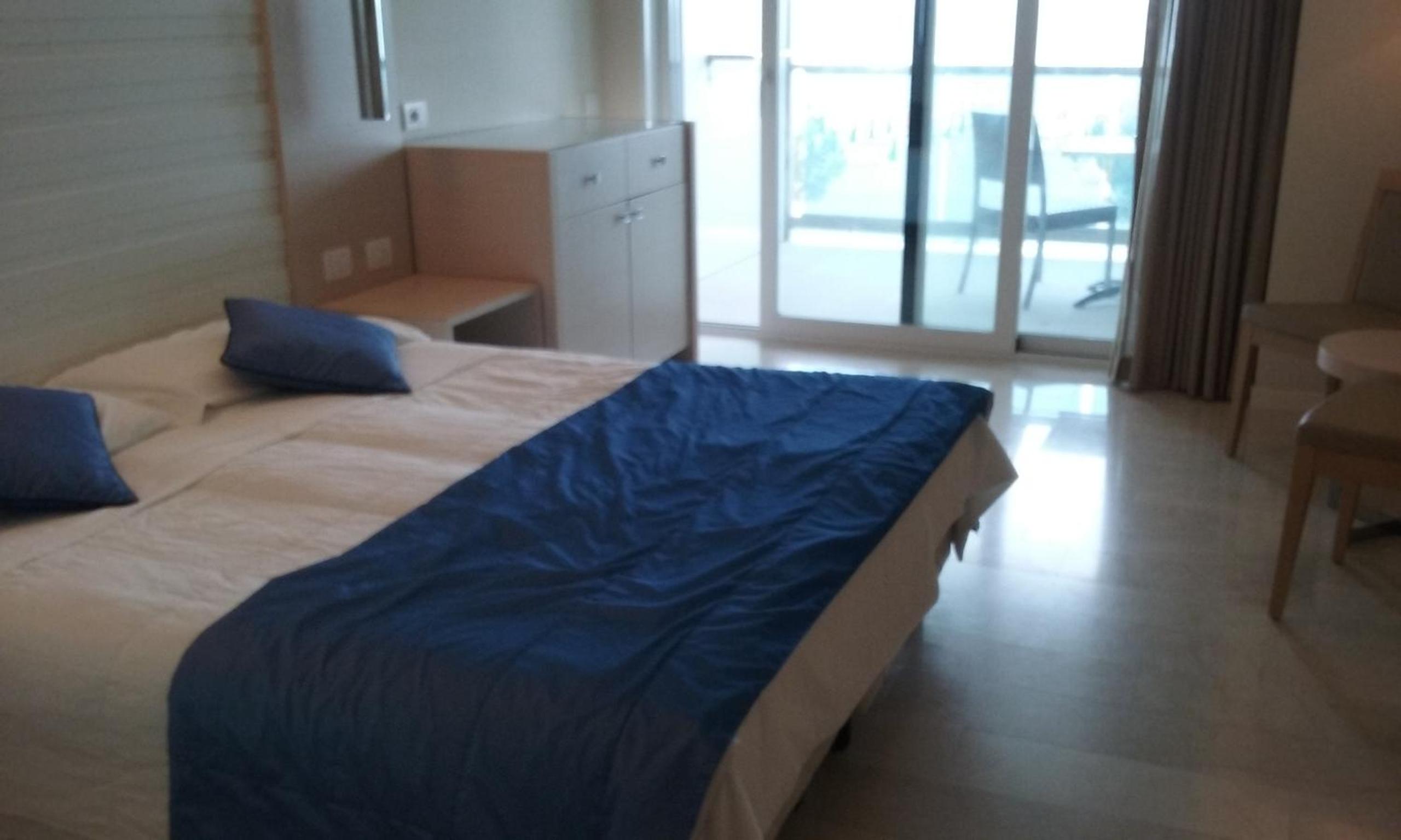 Superior Suite with Sea View - Photo 8