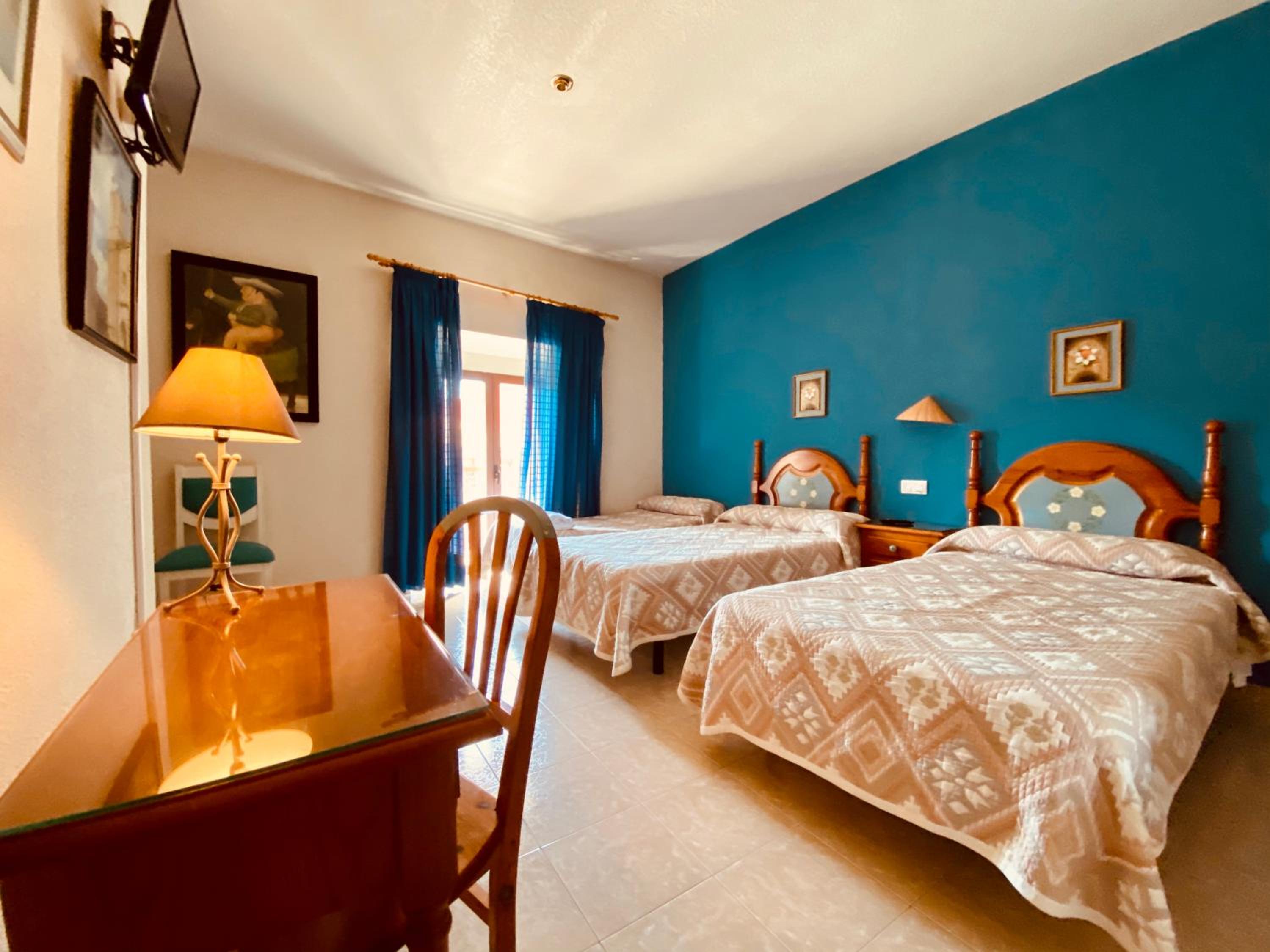 Triple Room - Photo 3