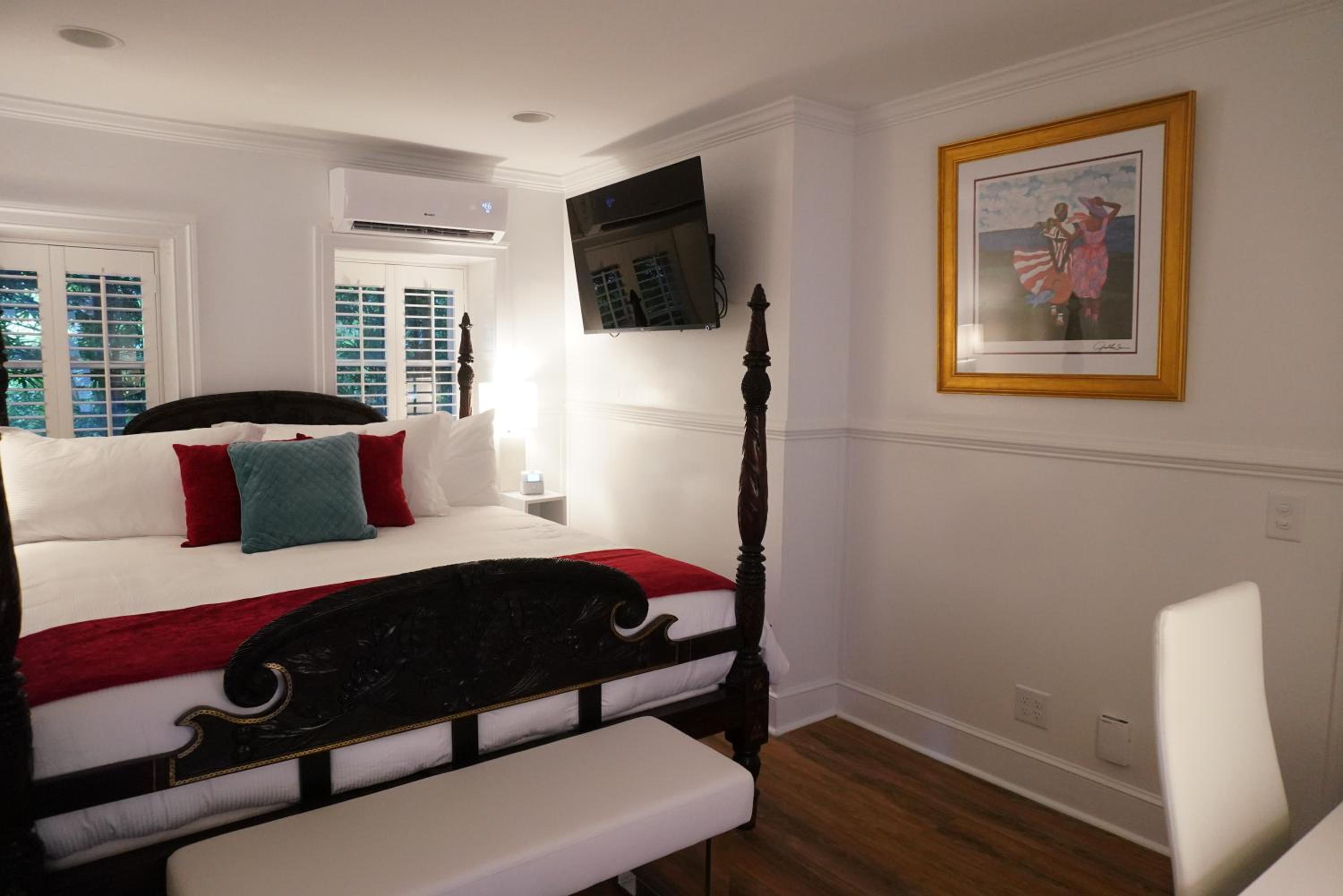 Battery Carriage House Suite photo 3