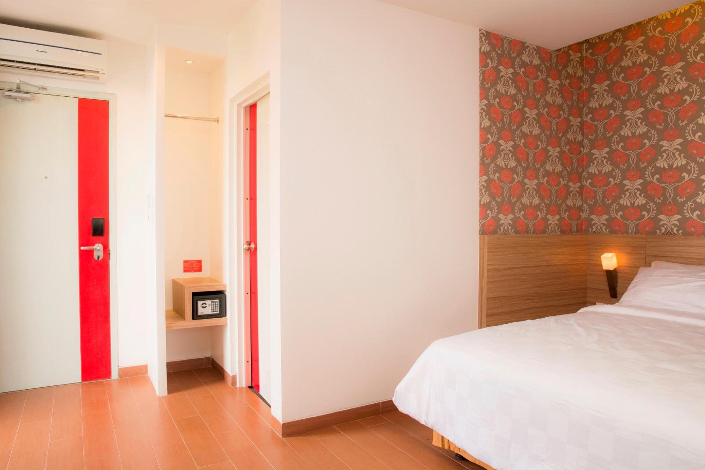Standard Double Room - Photo 6