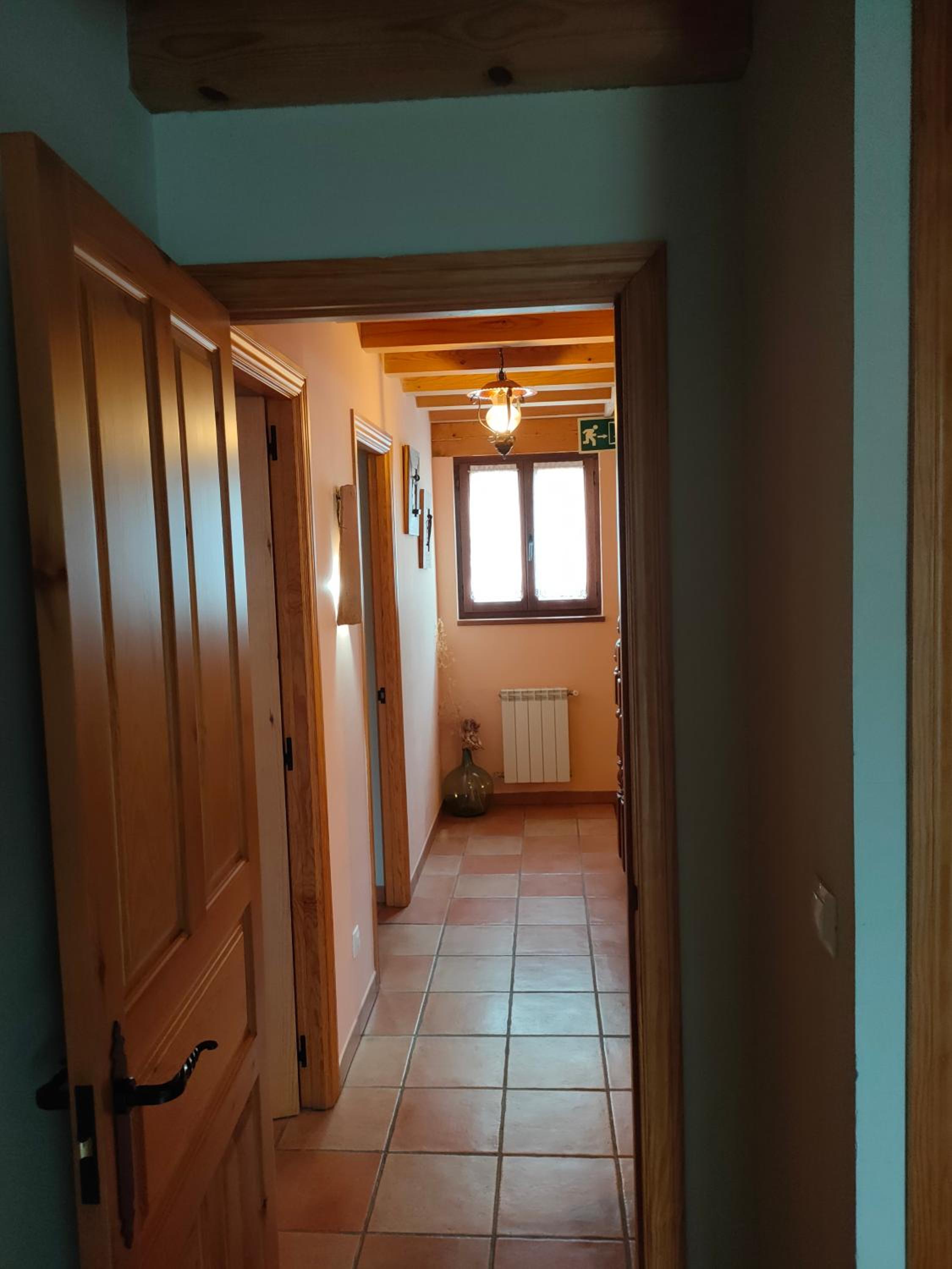 Casa de cuatro habitaciones