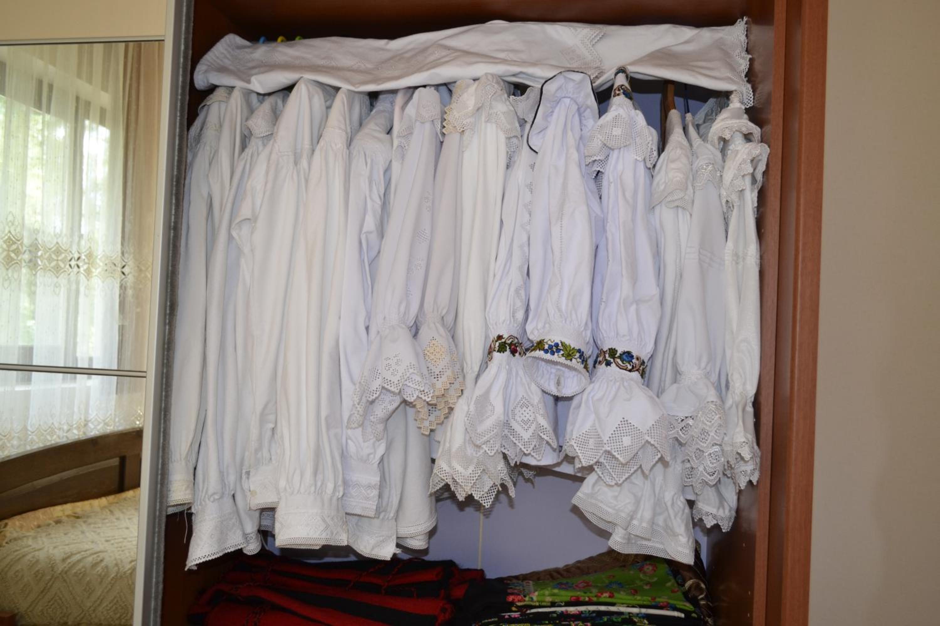 Budget Double Room - Photo 9