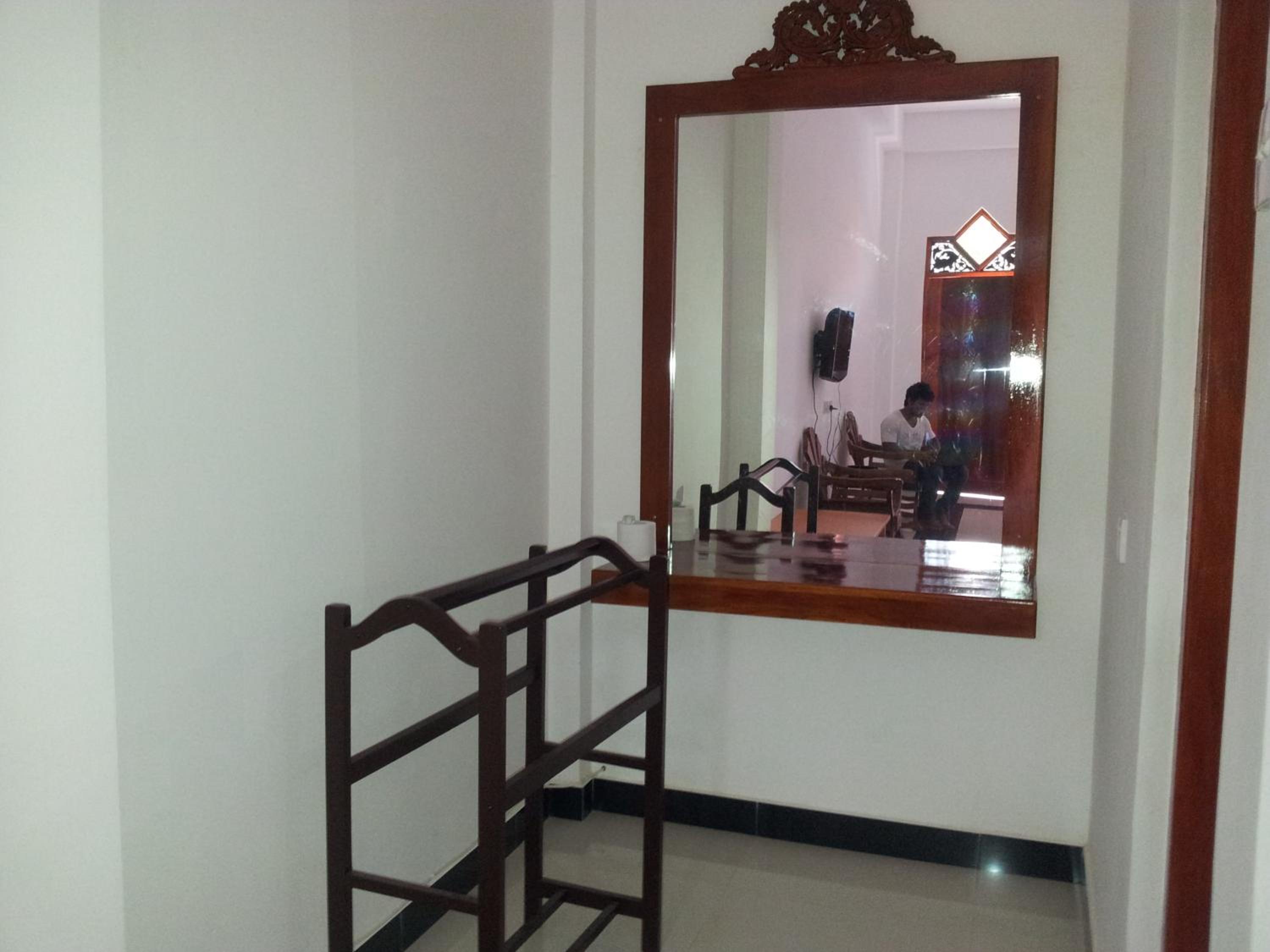 Family Room photo 2