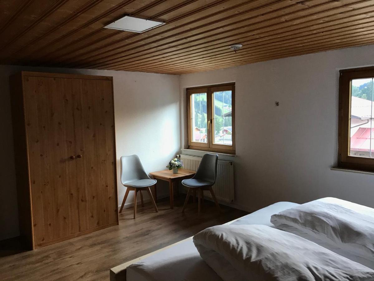 Double Room with Private Bathroom photo 2