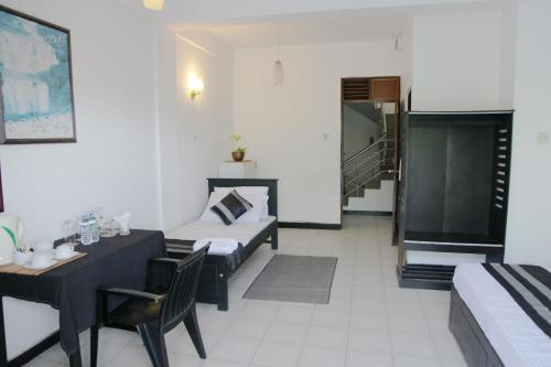 Triple Room with Balcony photo 3