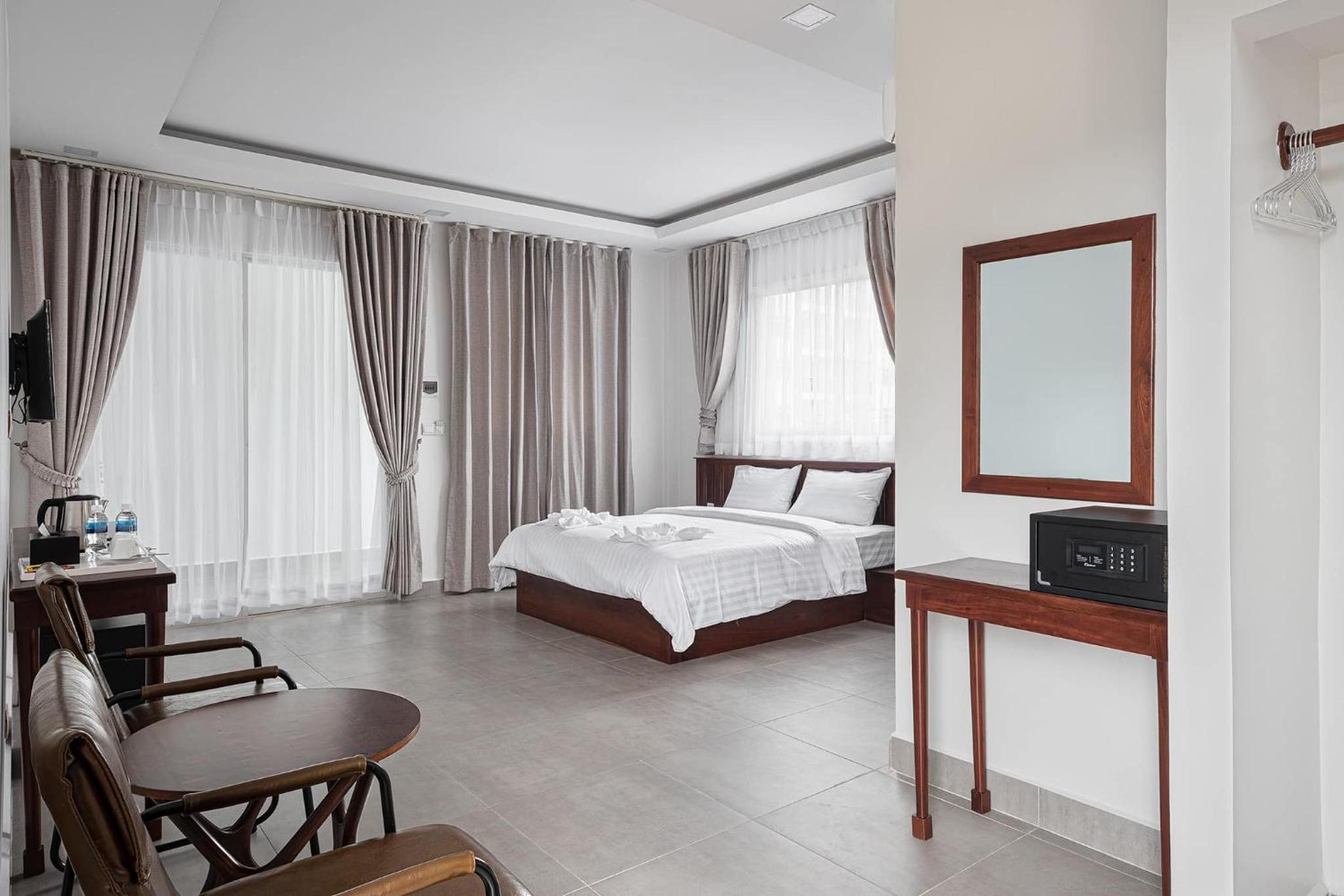 Deluxe Double Room First Floor - Photo 3