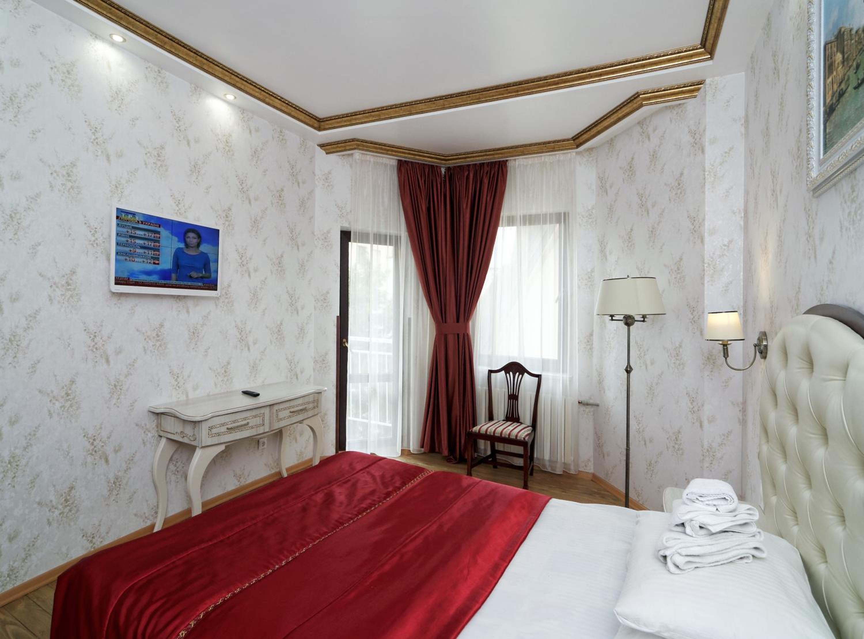 Large Single Room