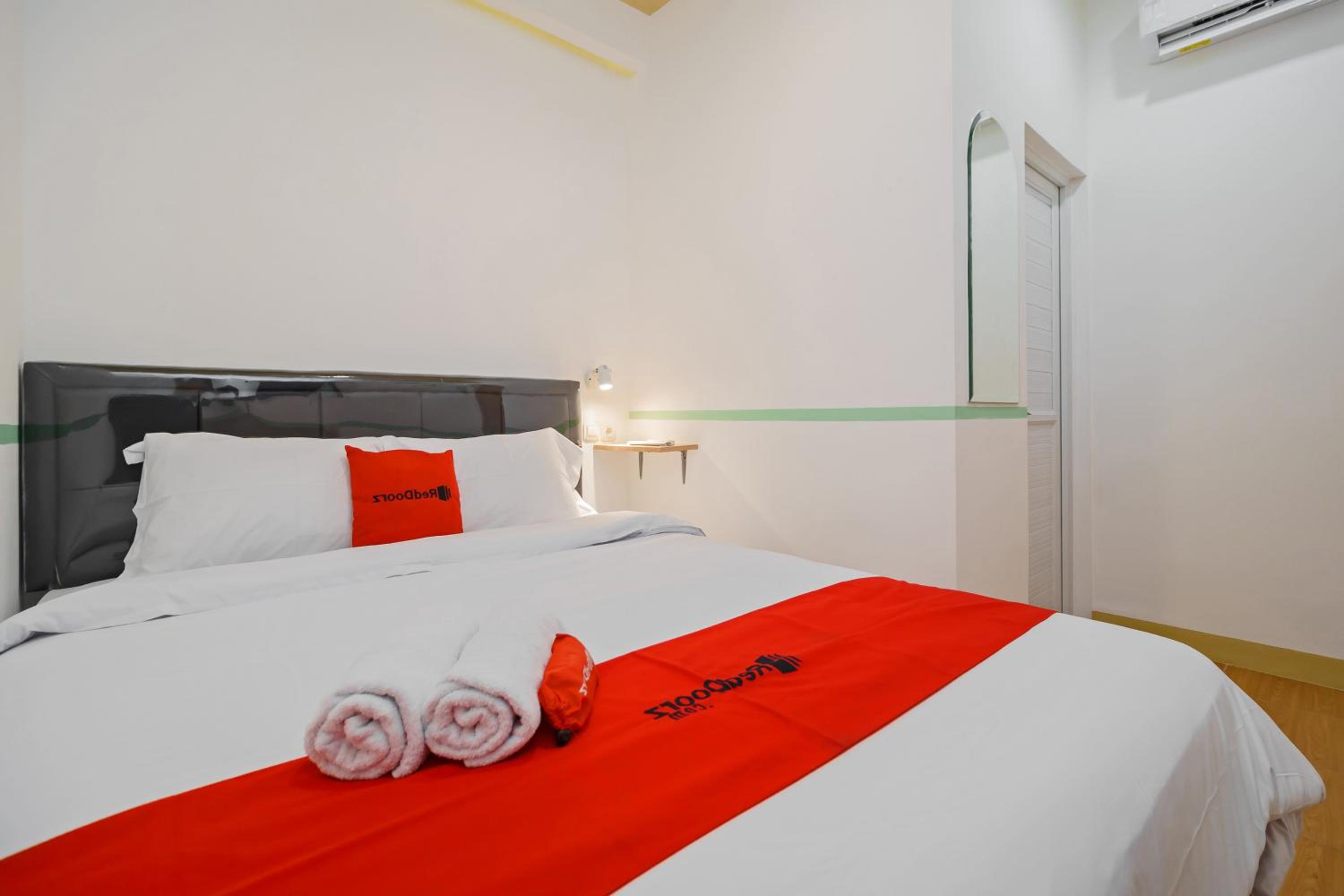 Double Room - Photo 2