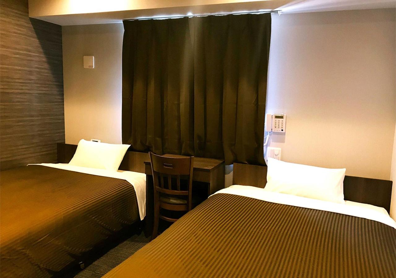 Twin Room - Non-Smoking - Photo 1