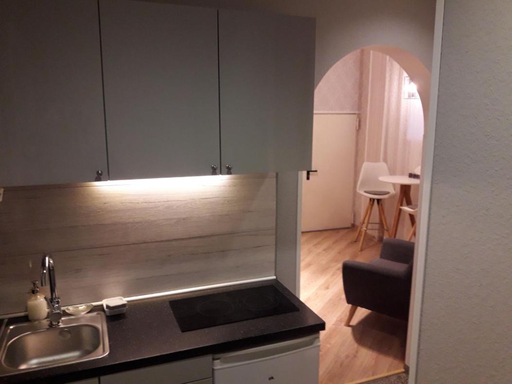 Studio Apartment photo 3