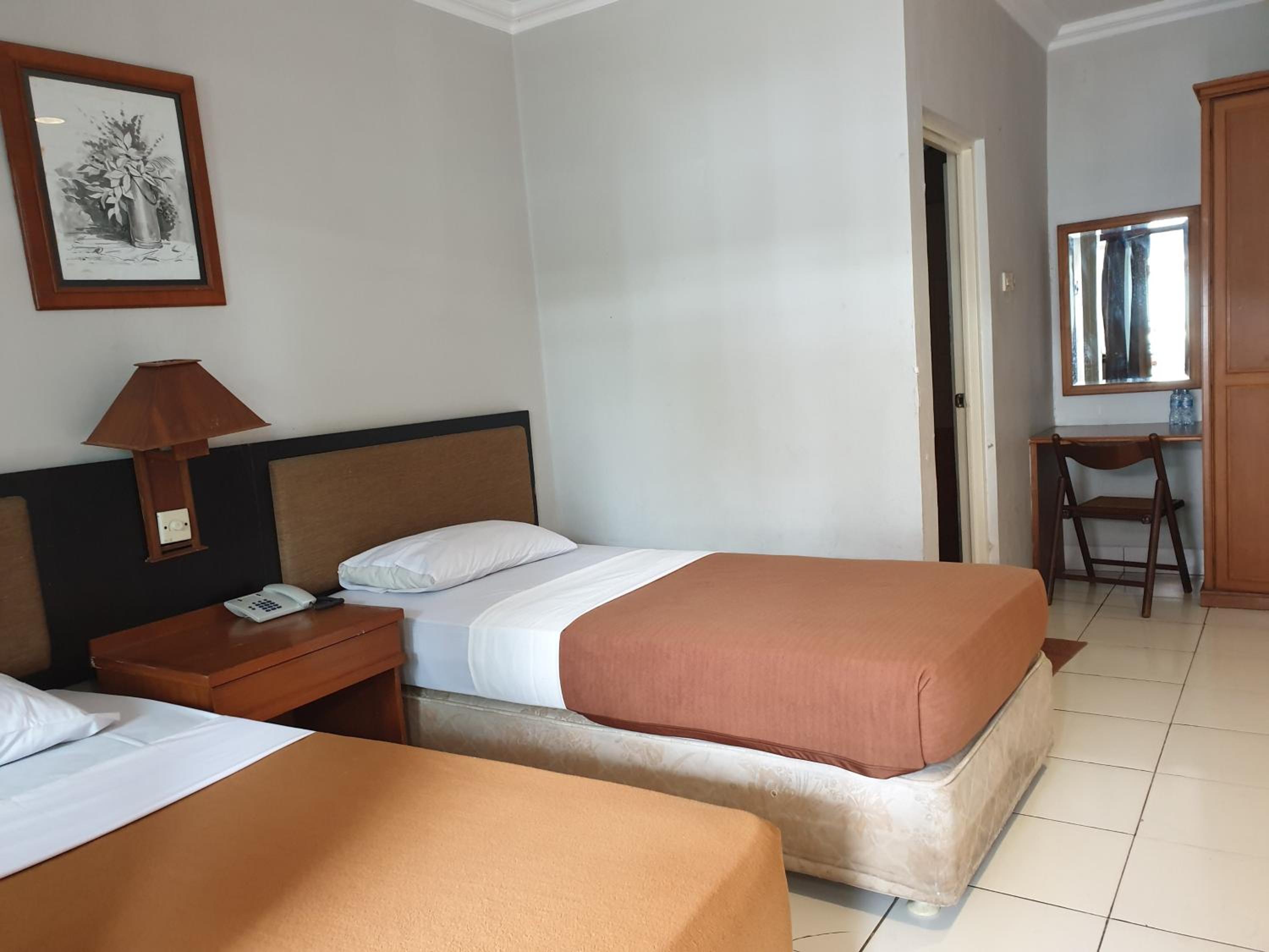 Twin Room
