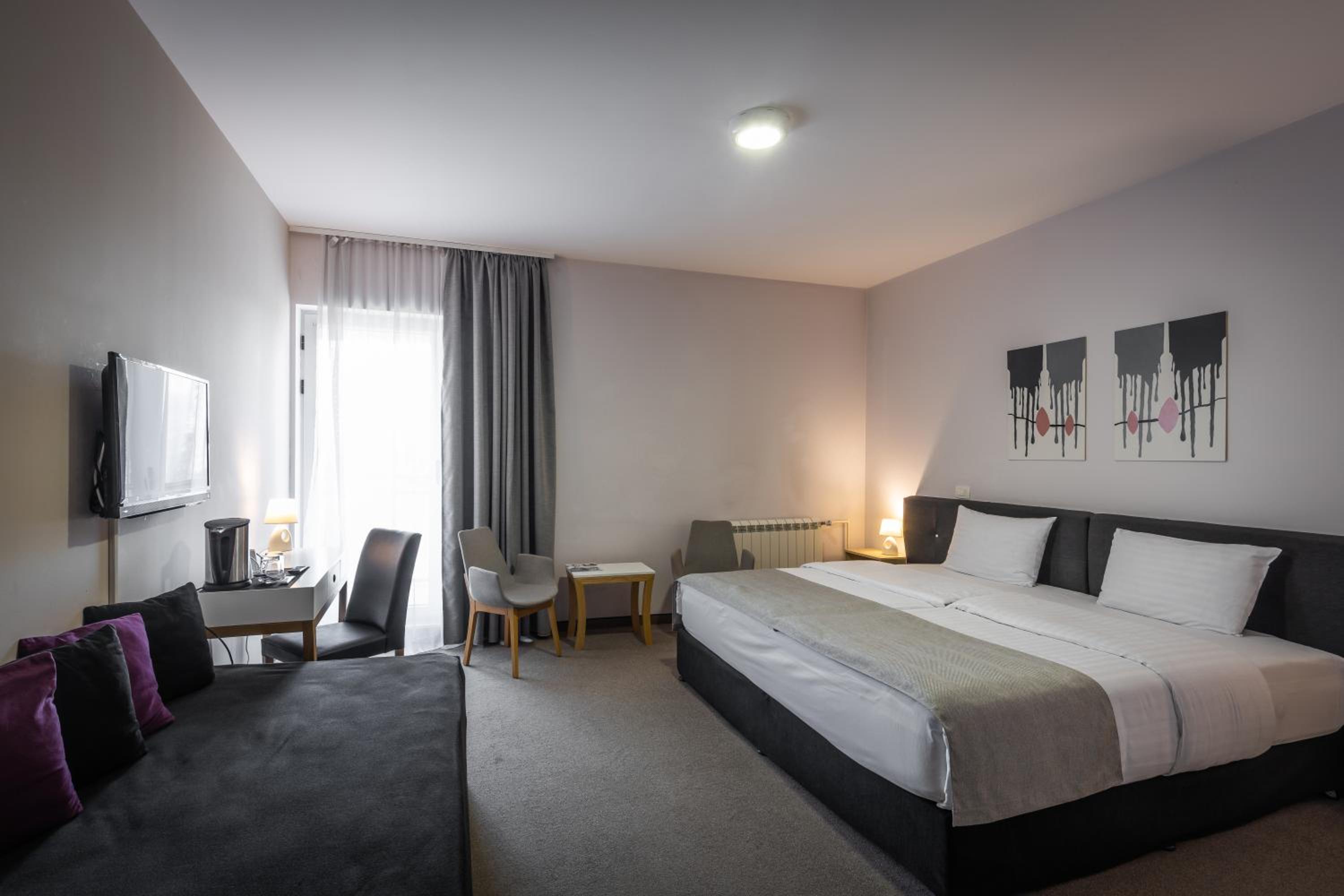 Superior Triple Room photo 1