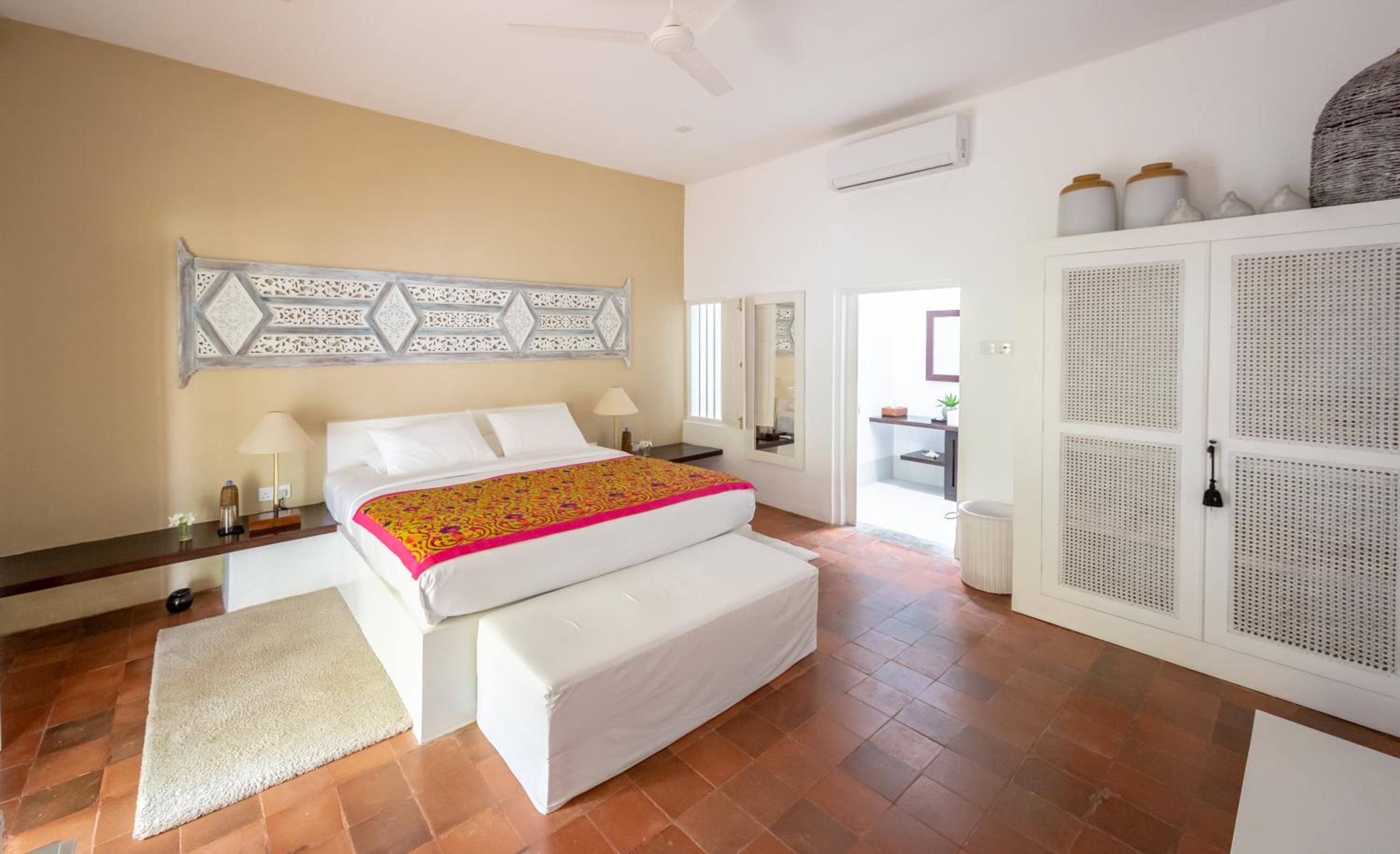 Superior King Room