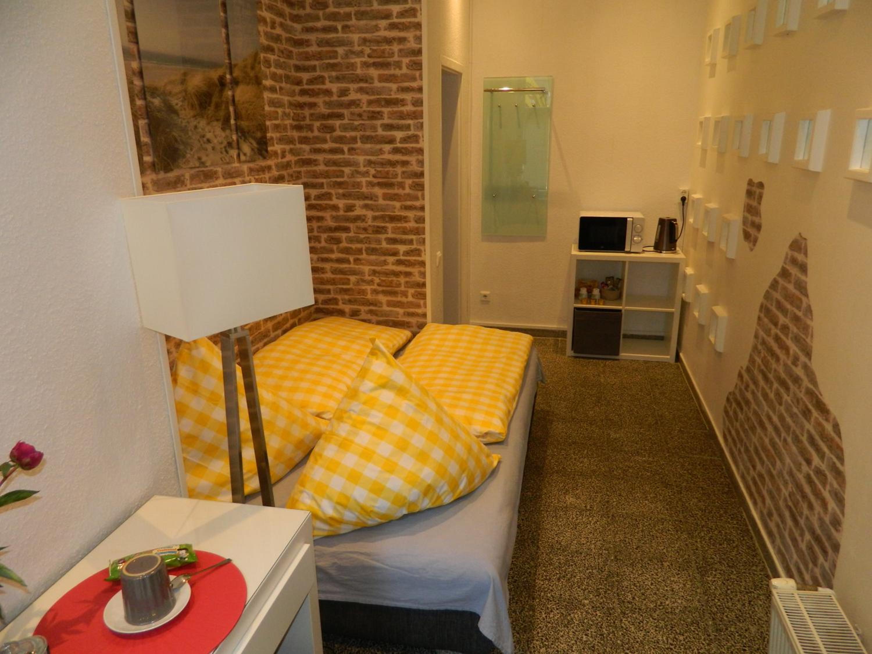 Double Room with Private External Bathroom photo 2