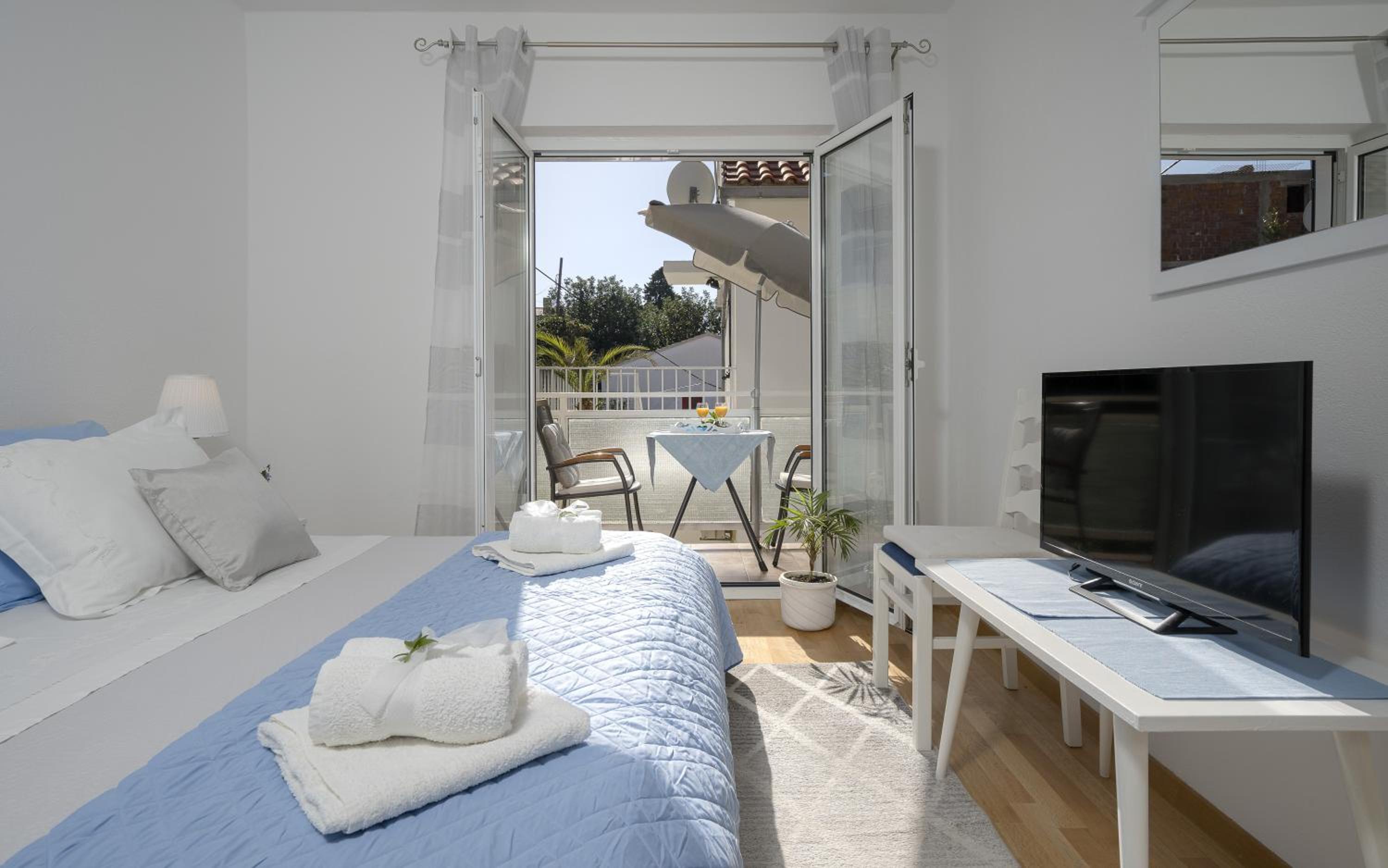 One Bedroom Apartment with Balcony