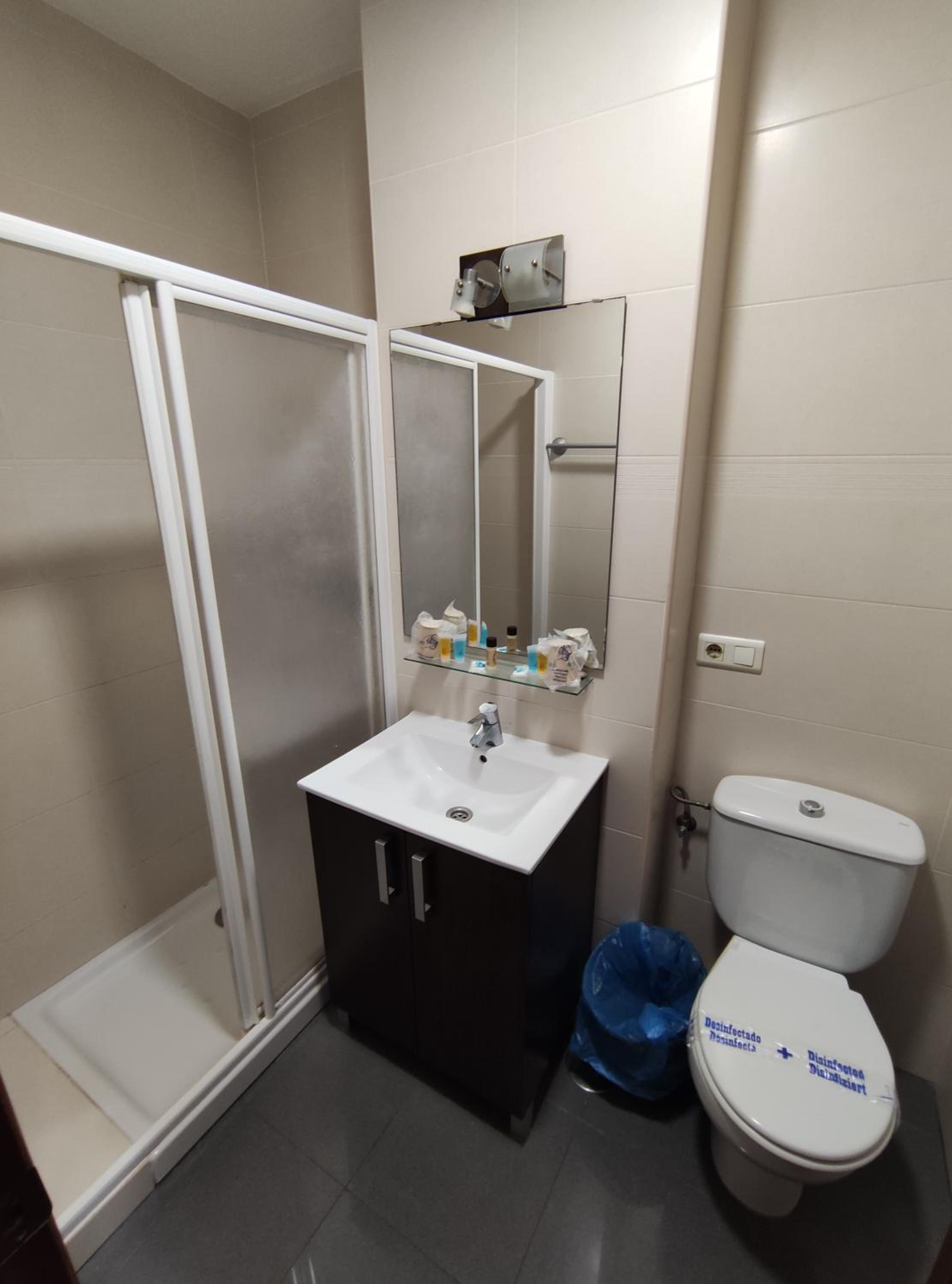 Double Room - Photo 34