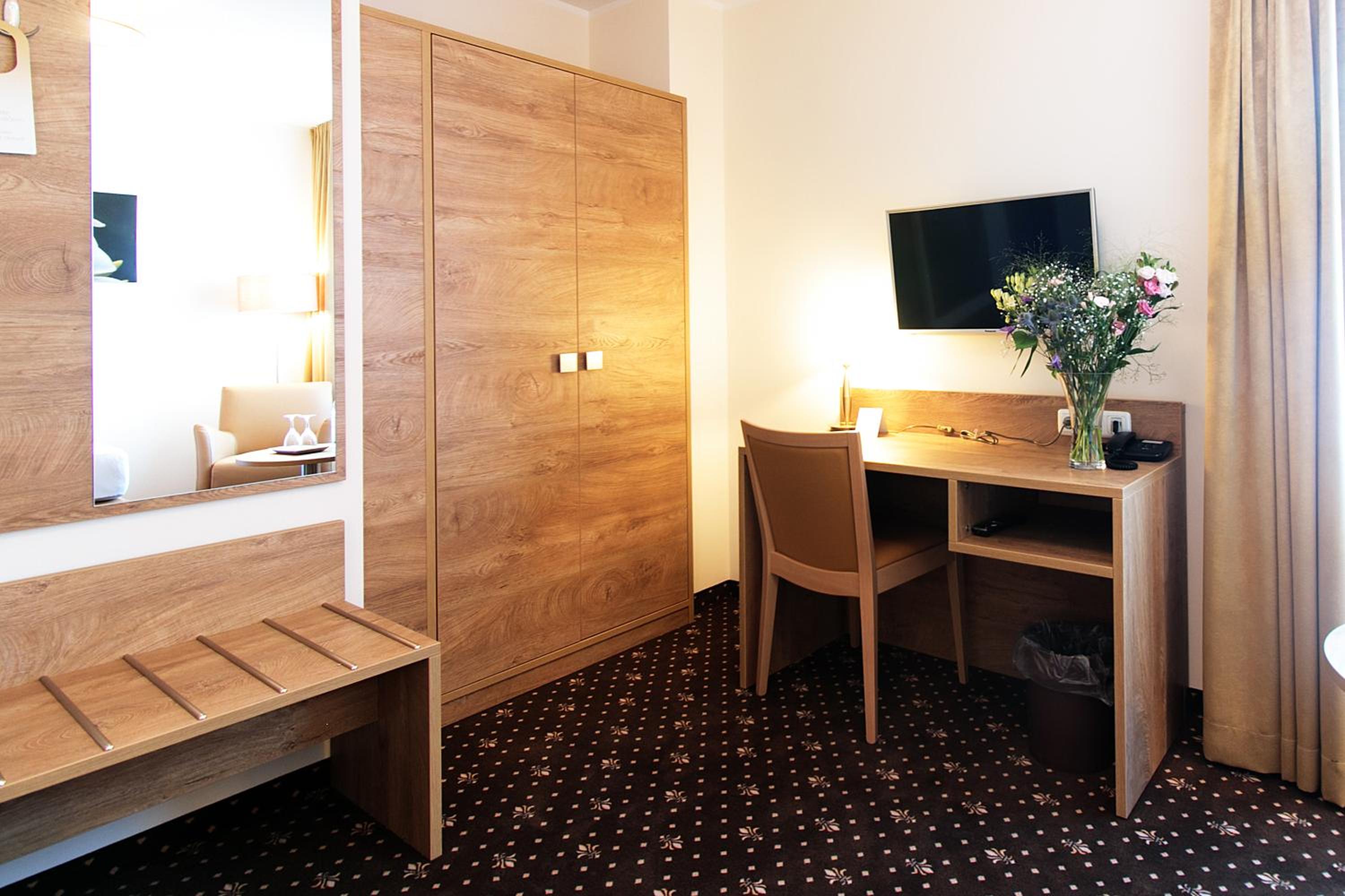Standard Single Room