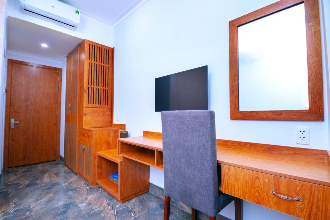 Superior Twin Room With City View photo 2