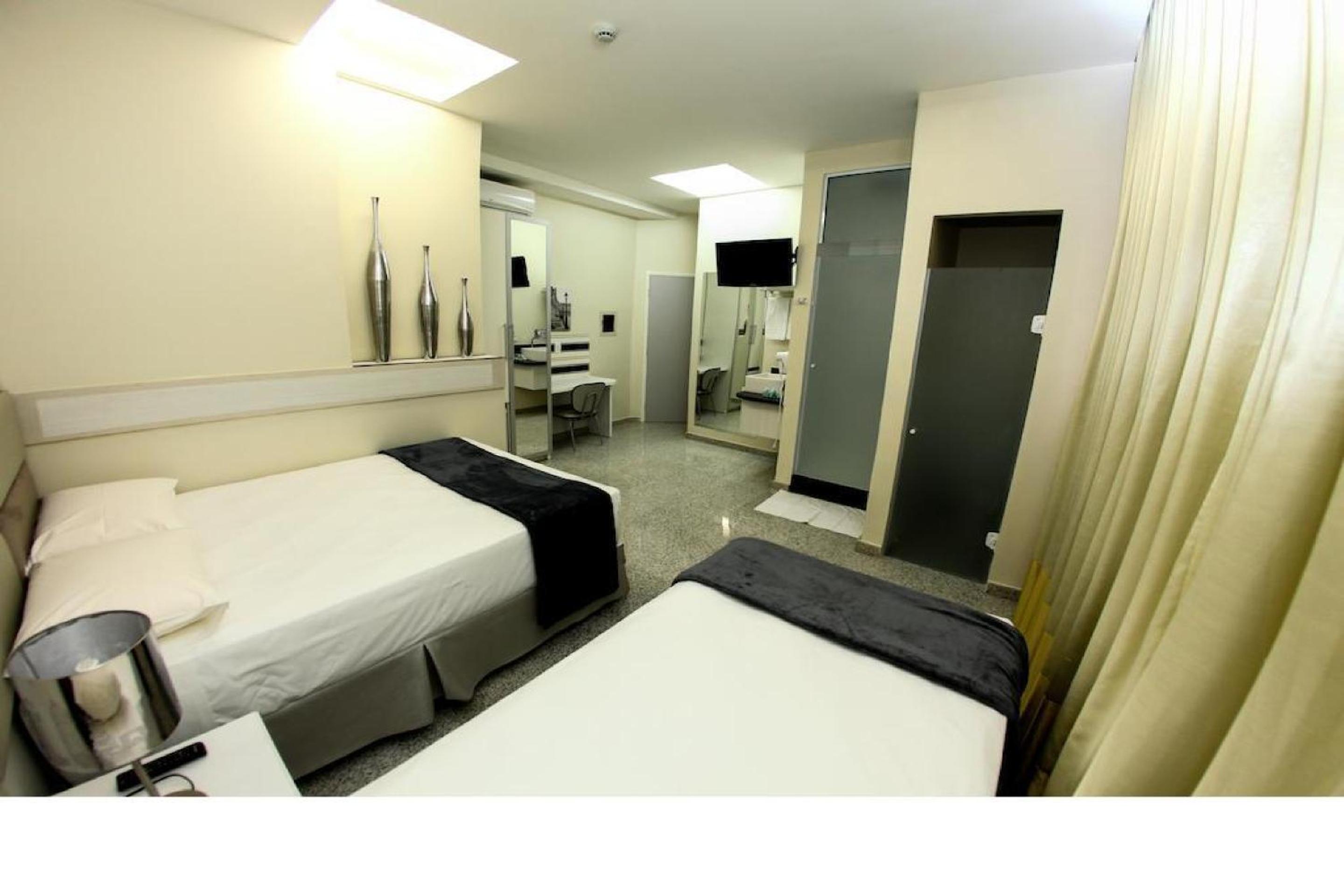 Standard Triple Room photo 2