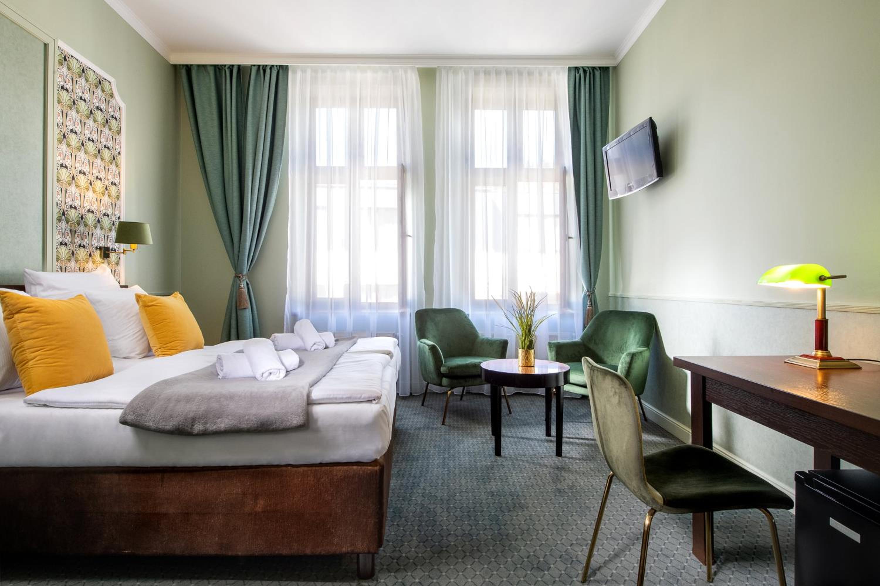 Superior Double/Twin Room - Photo 1
