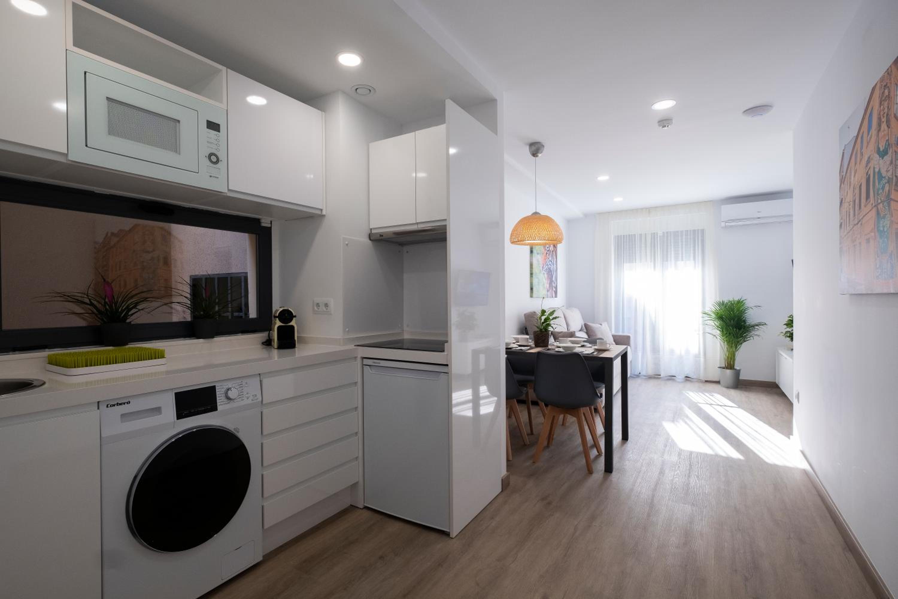 Two-Bedroom Apartment - Photo 6