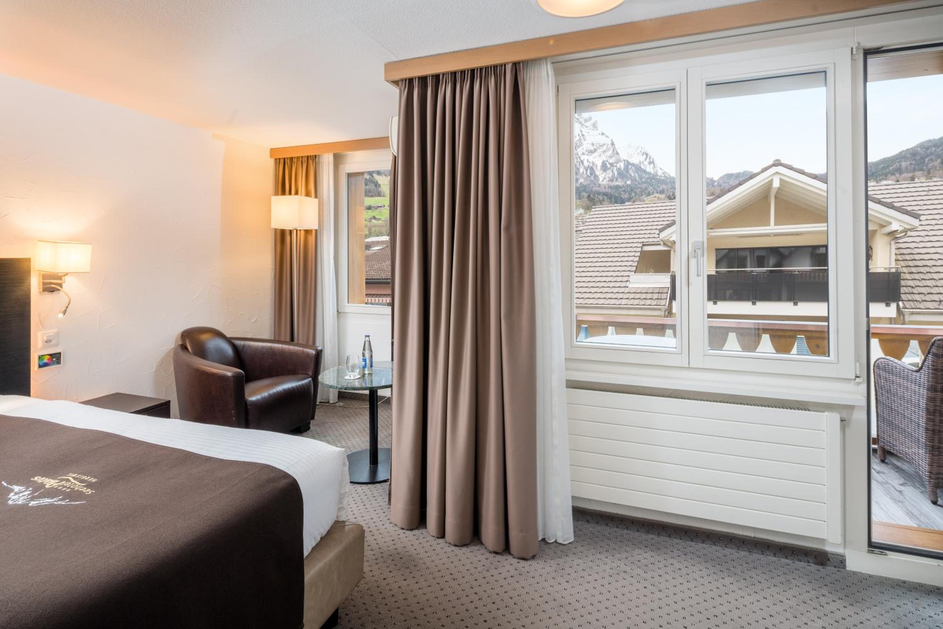Single Room with Street View