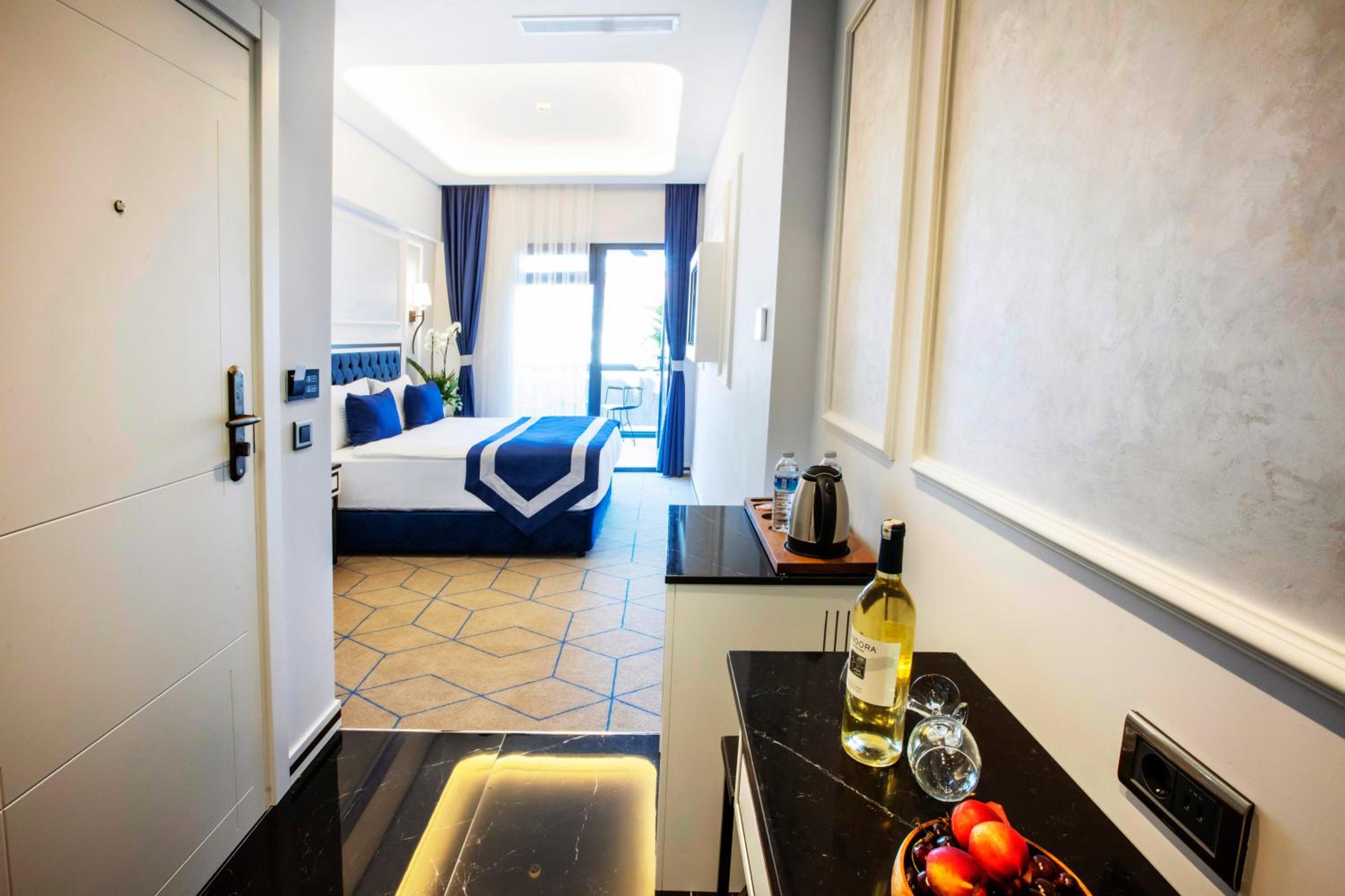 Superior Double or Twin Room with Terrace photo 1