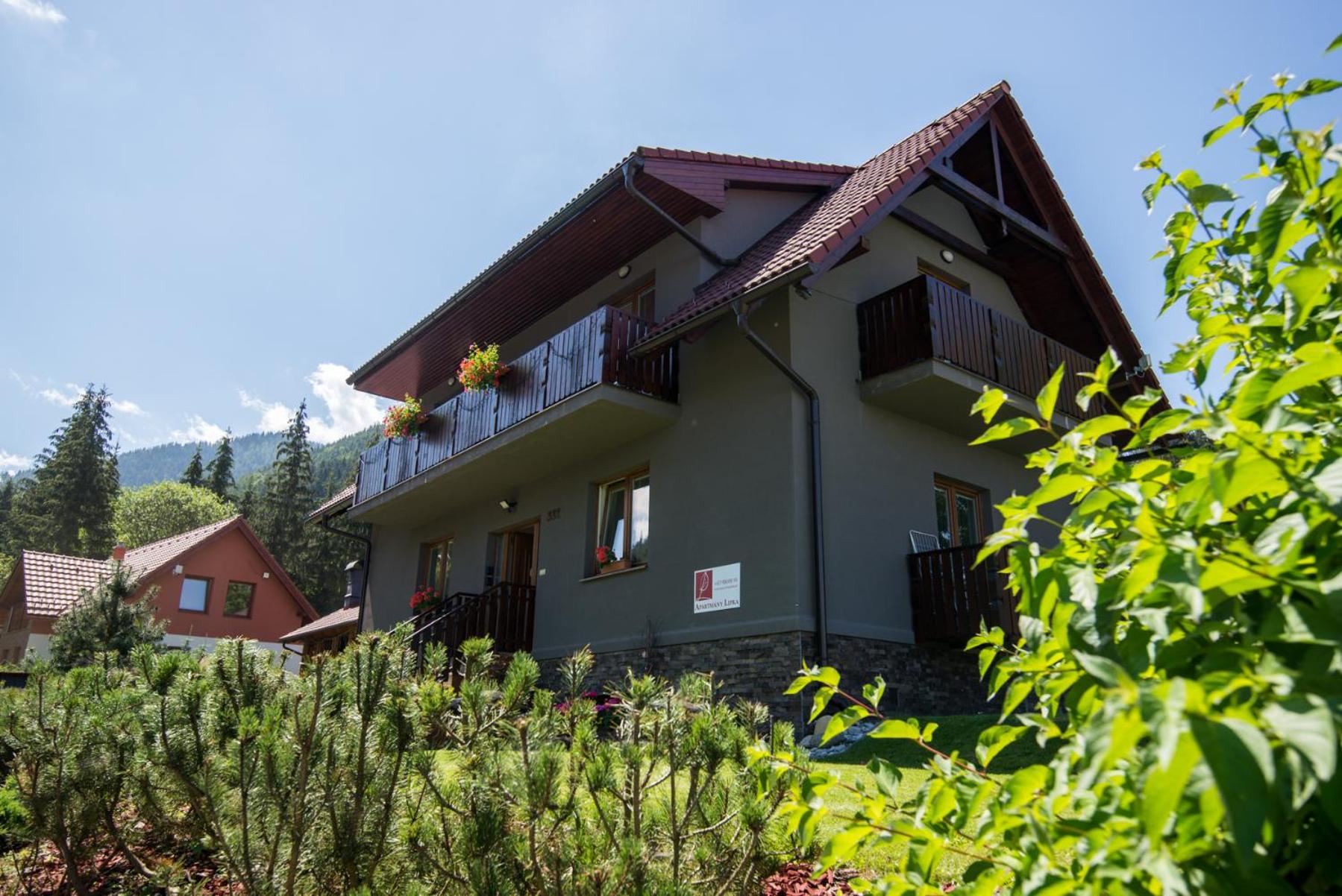 Apartment with Balcony