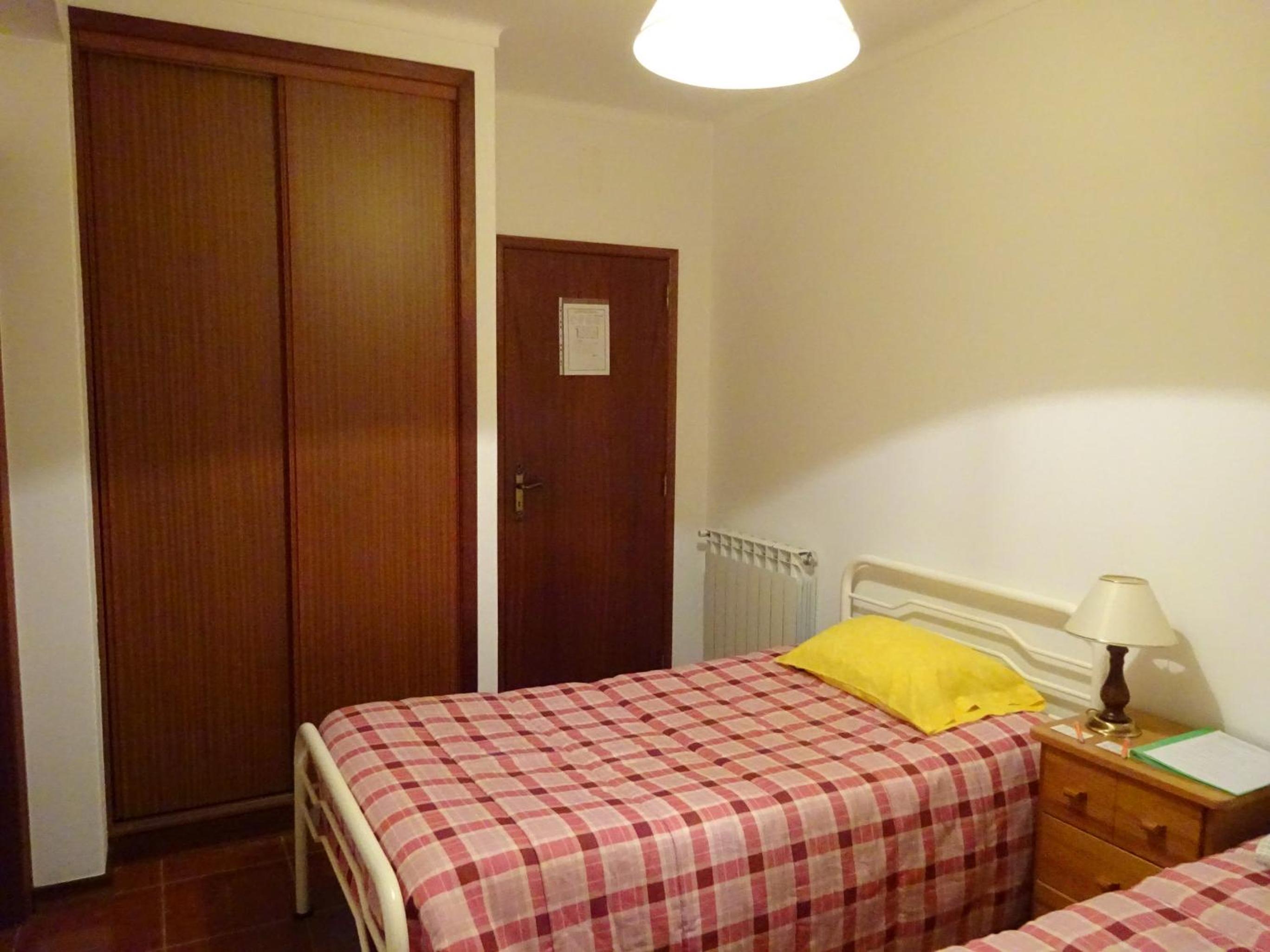 Double or Twin Room - Photo 4